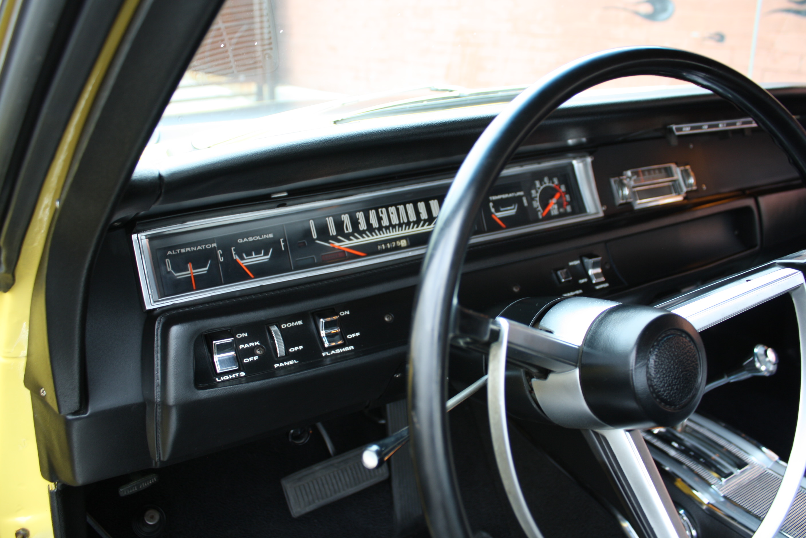 1968 Plymouth Hemi Roadrunner