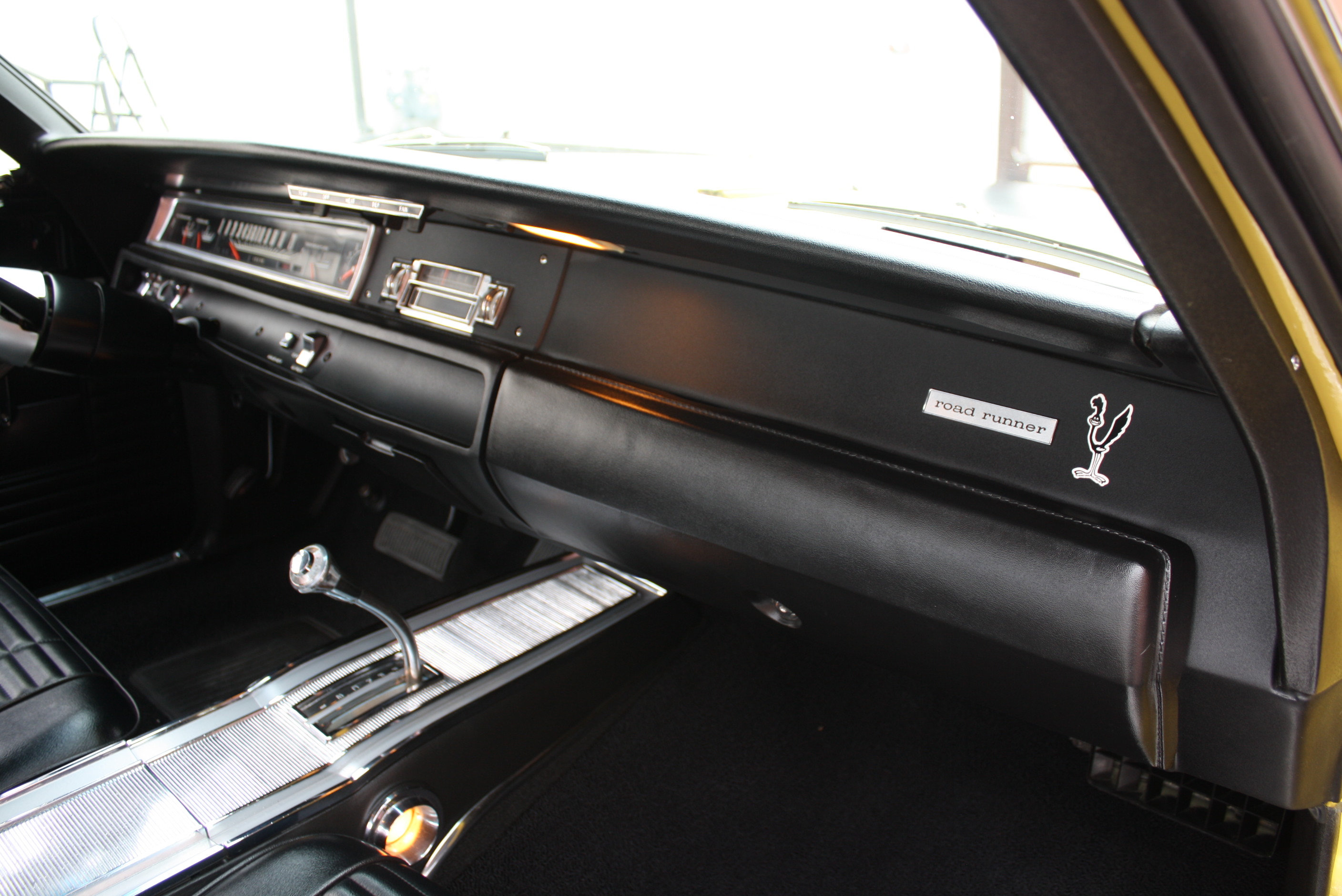 1968 Plymouth Hemi Roadrunner