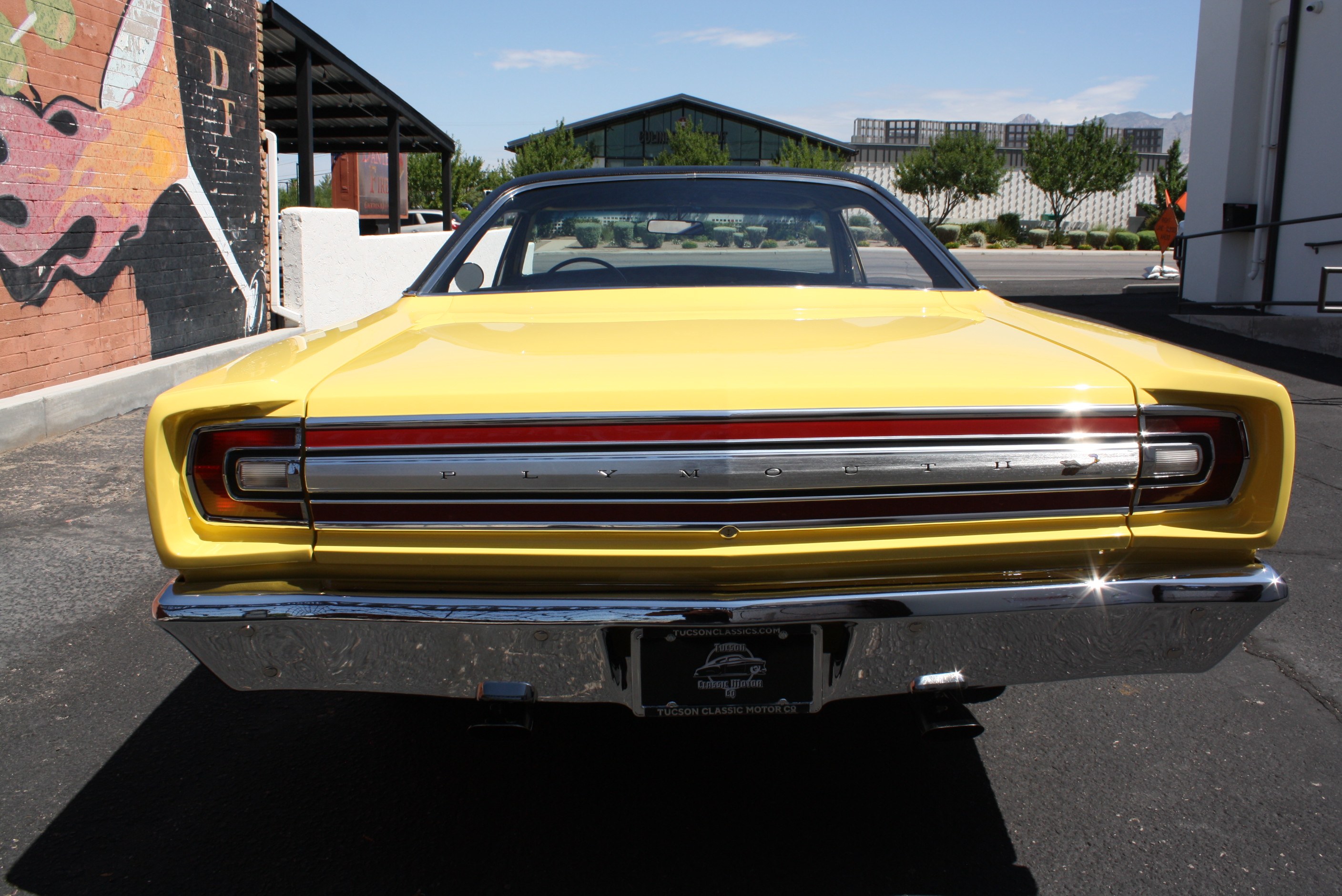 1968 Plymouth Hemi Roadrunner