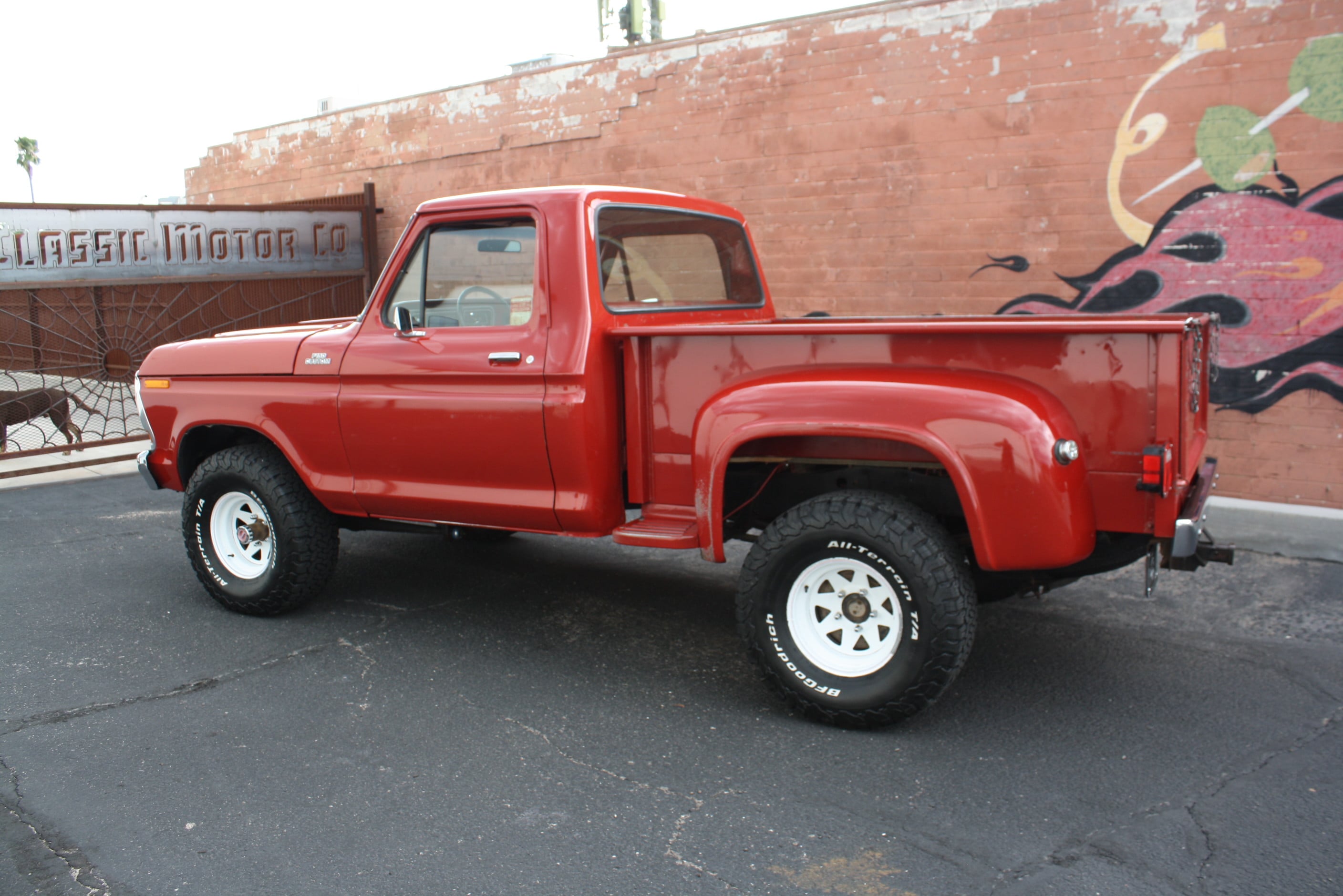 1978 Ford F150 Flareside 4×4 1 owner Truck