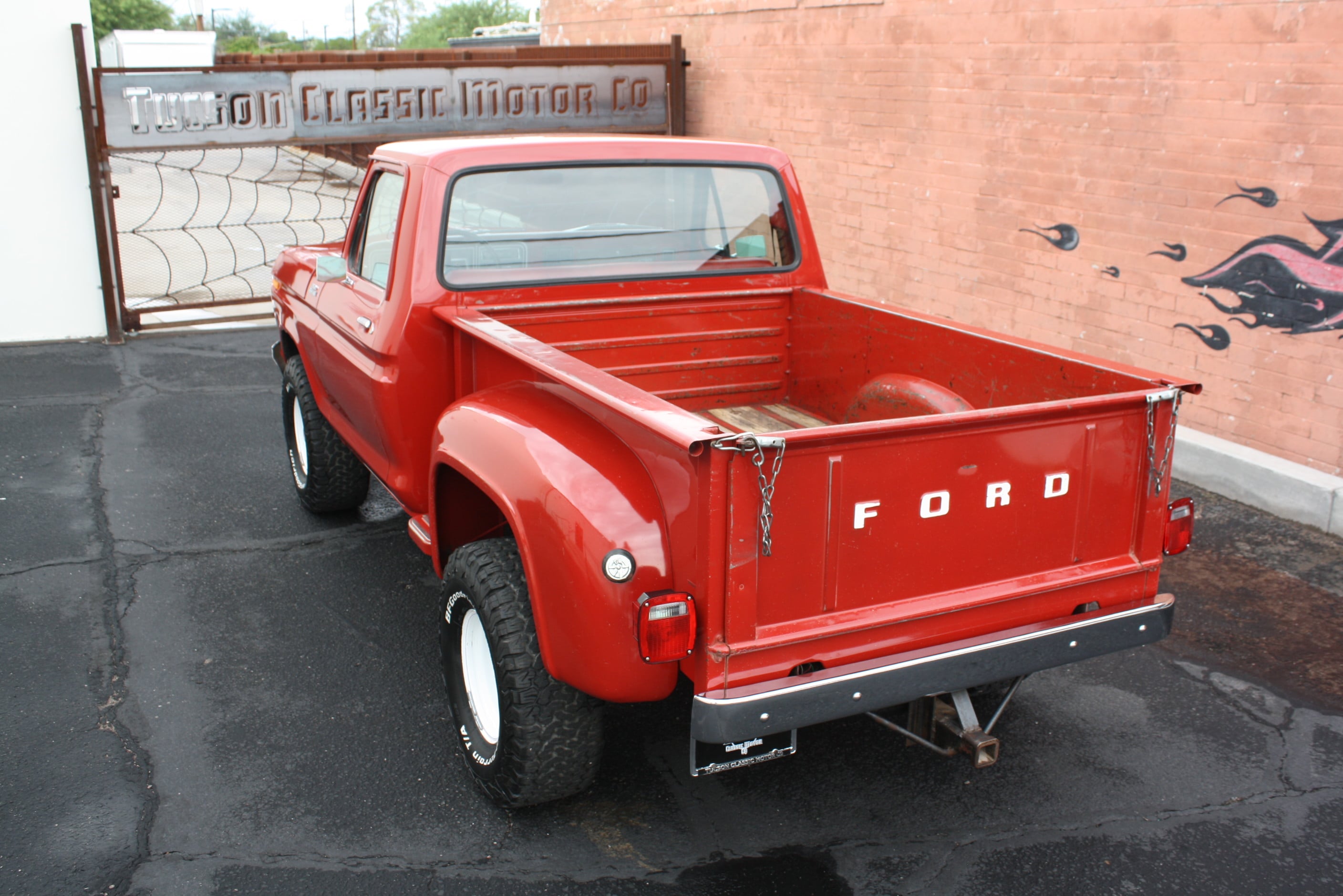 1978 Ford F150 Flareside 4×4 1 owner Truck