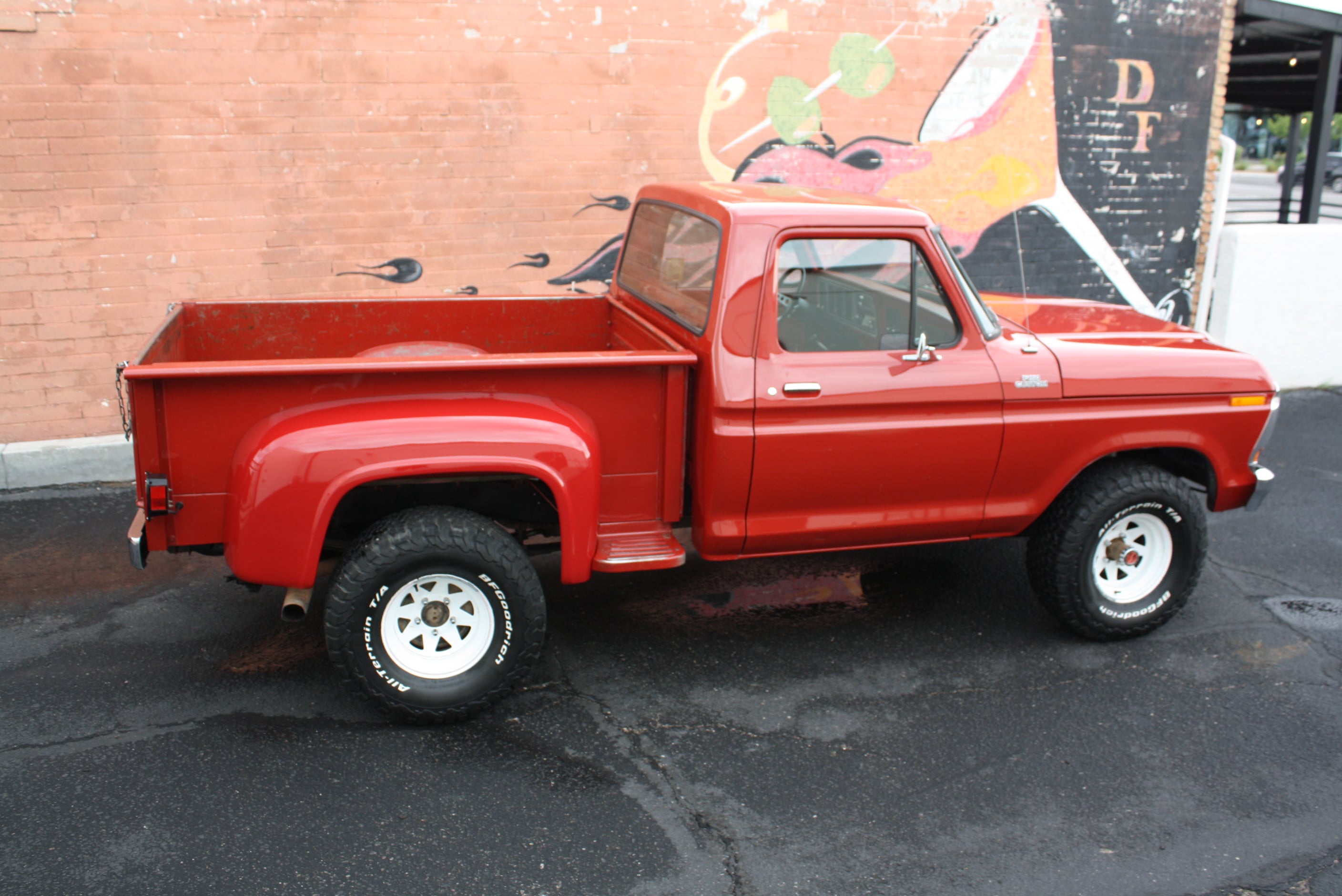 1978 Ford F150 Flareside 4×4 1 owner Truck