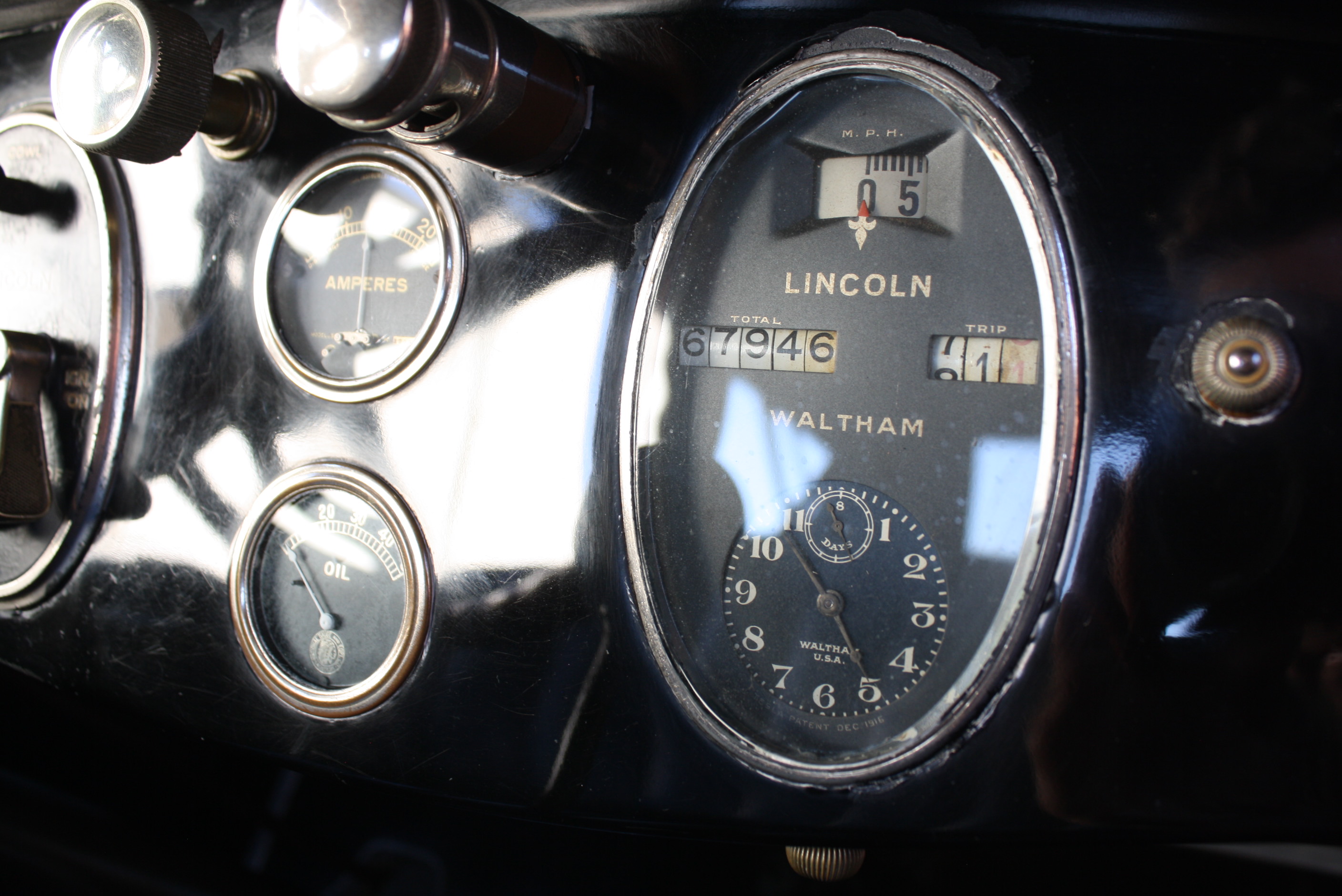 1921 Lincoln Model L Phaeton