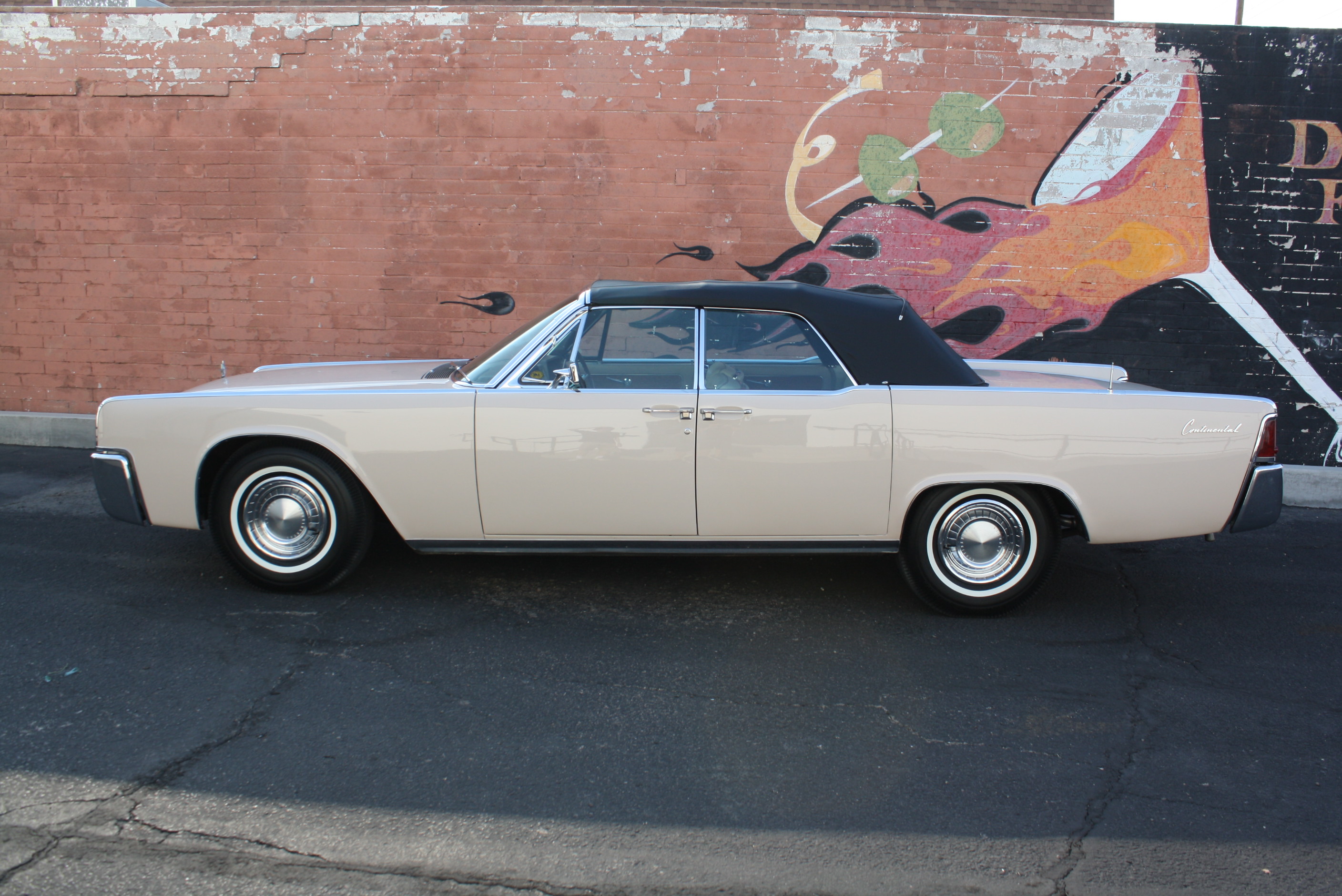 1962 Lincoln Continental Convertible
