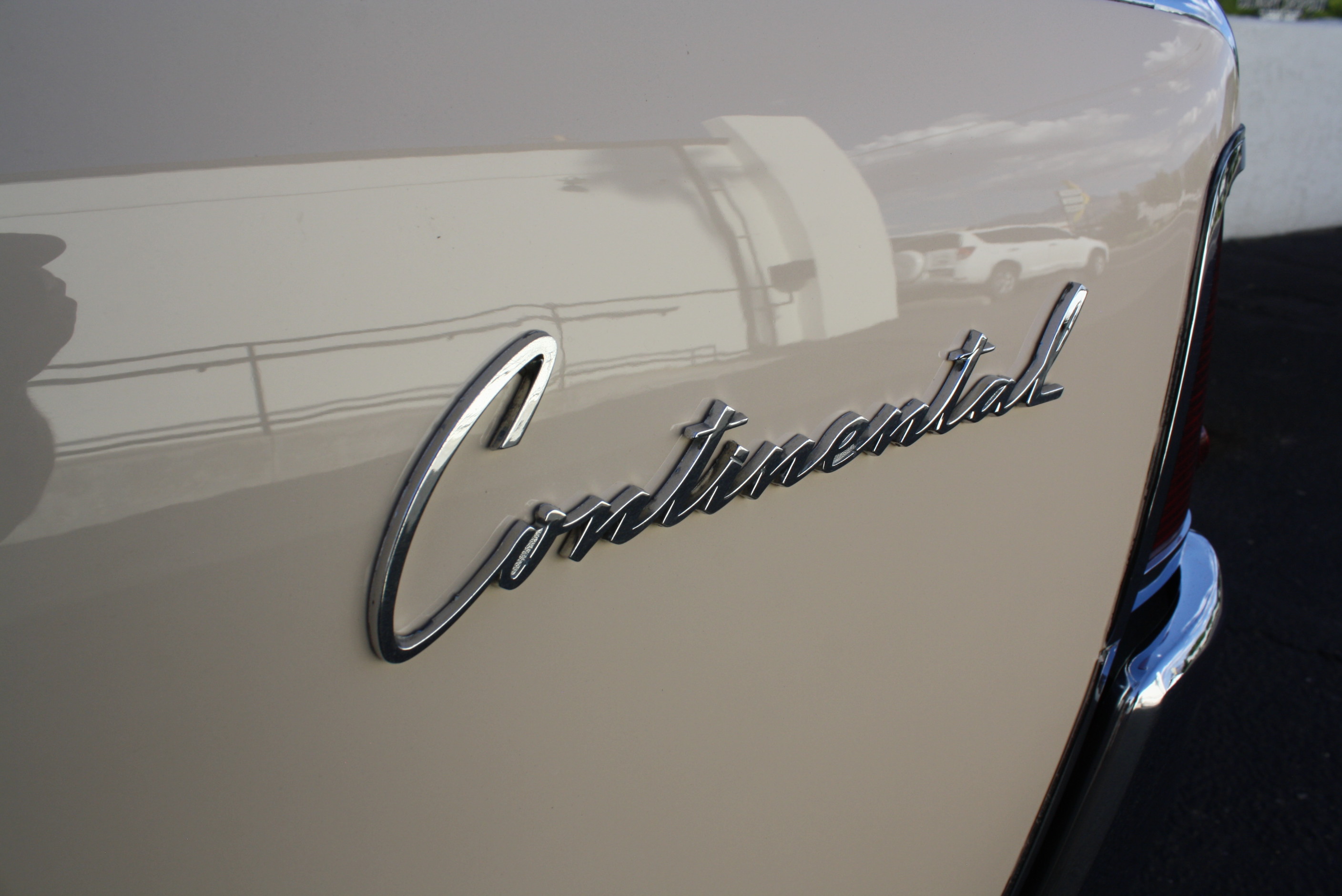 1962 Lincoln Continental Convertible