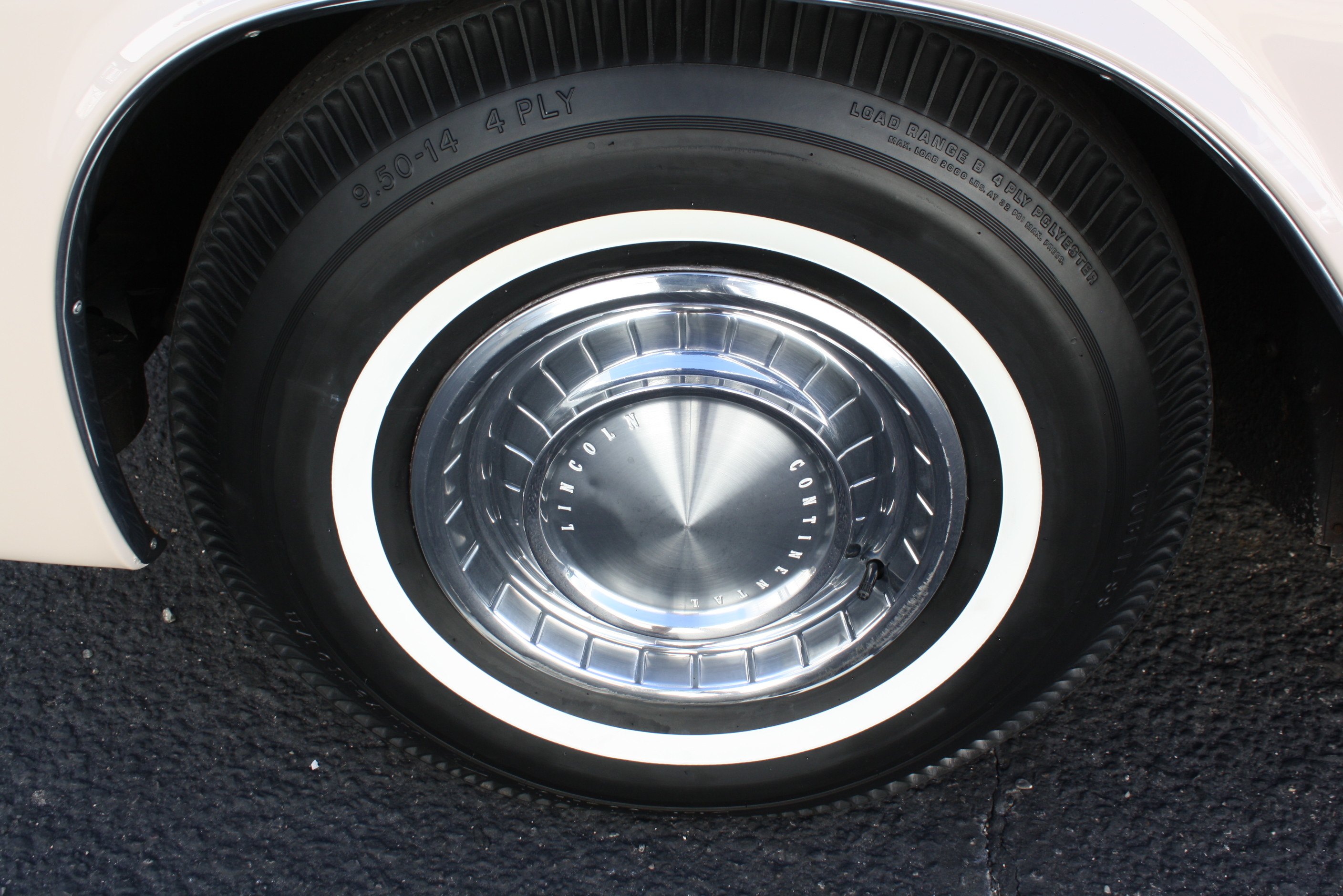 1962 Lincoln Continental Convertible
