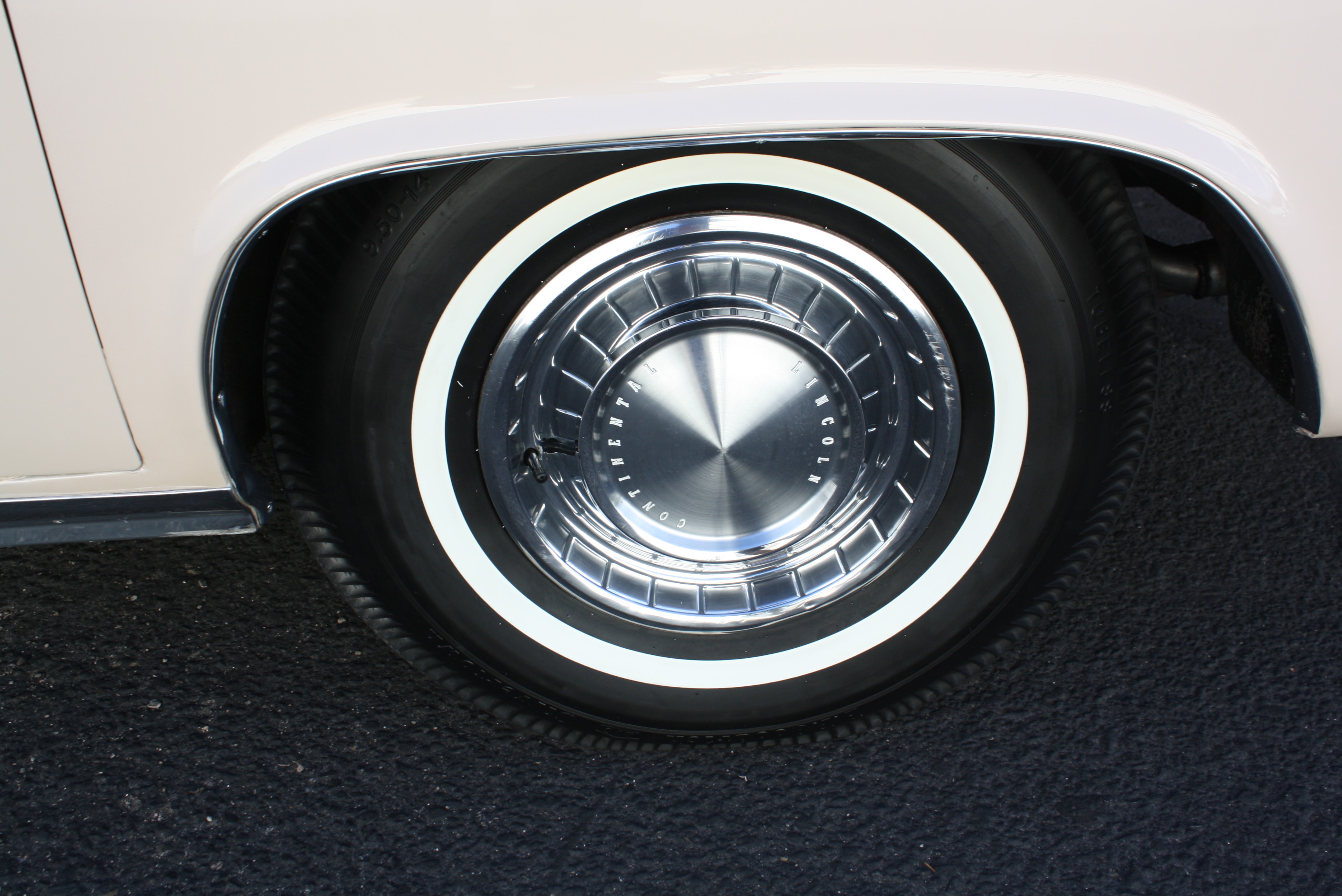 1962 Lincoln Continental Convertible