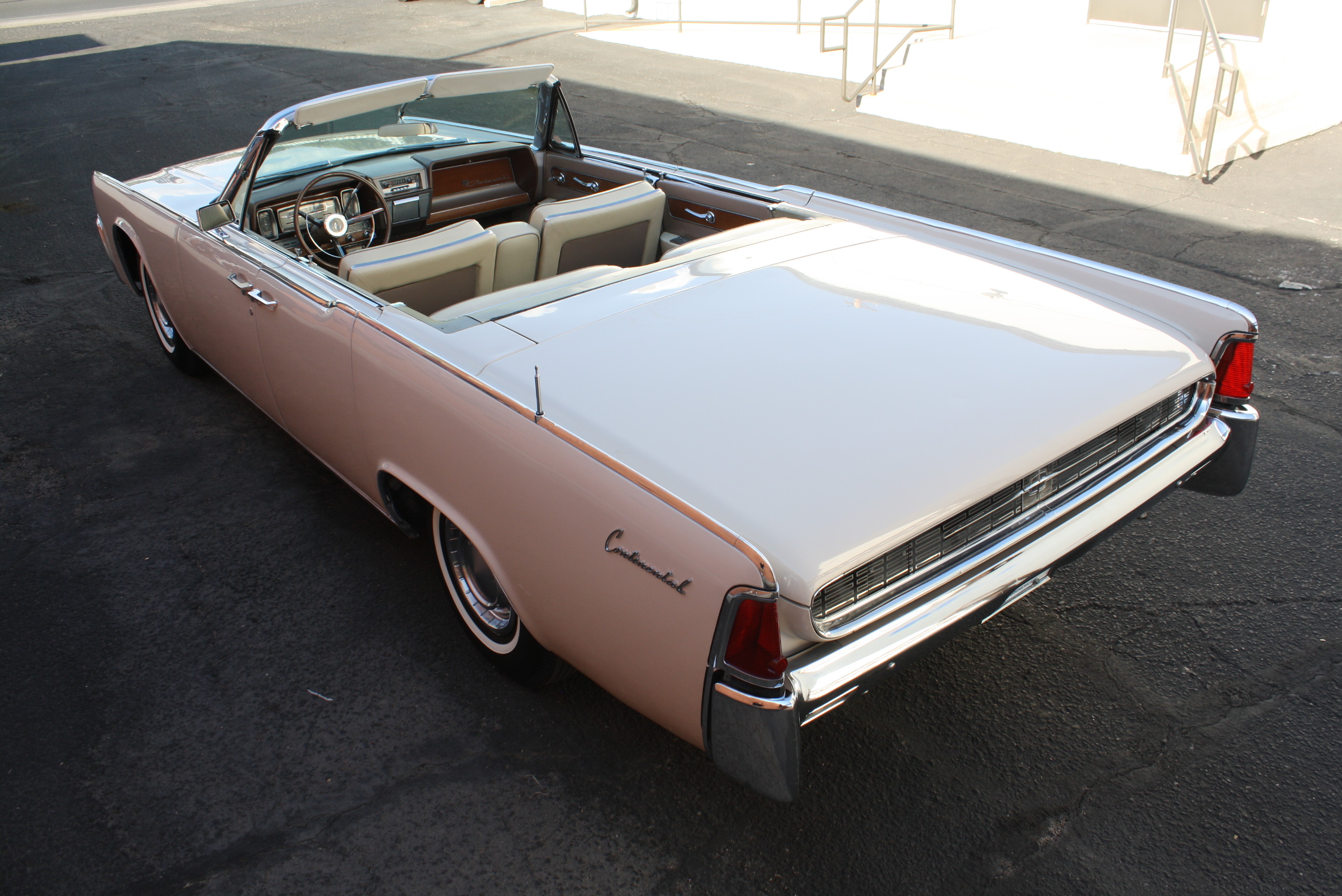 1962 Lincoln Continental Convertible