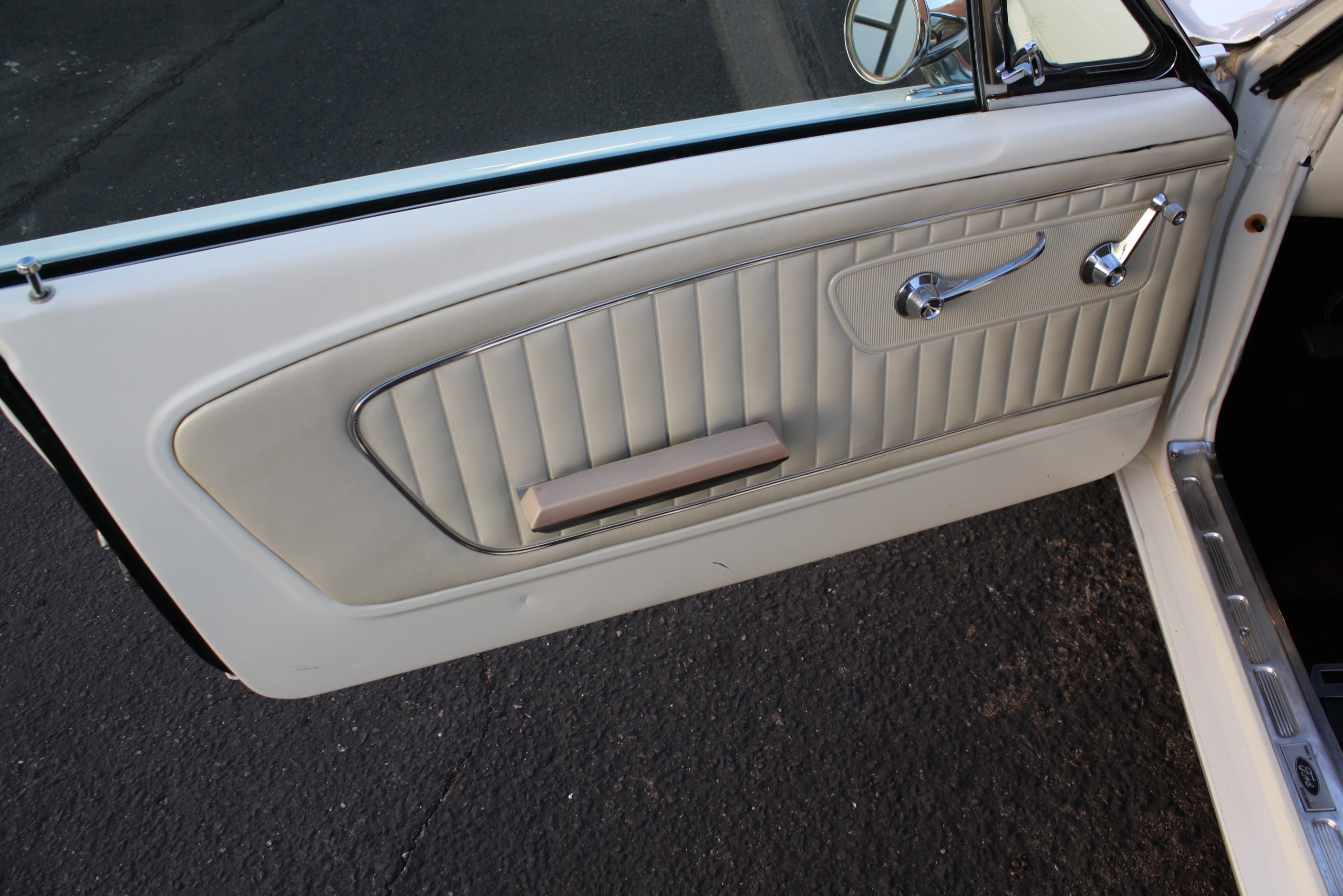 1964-1/2 K Code Mustang