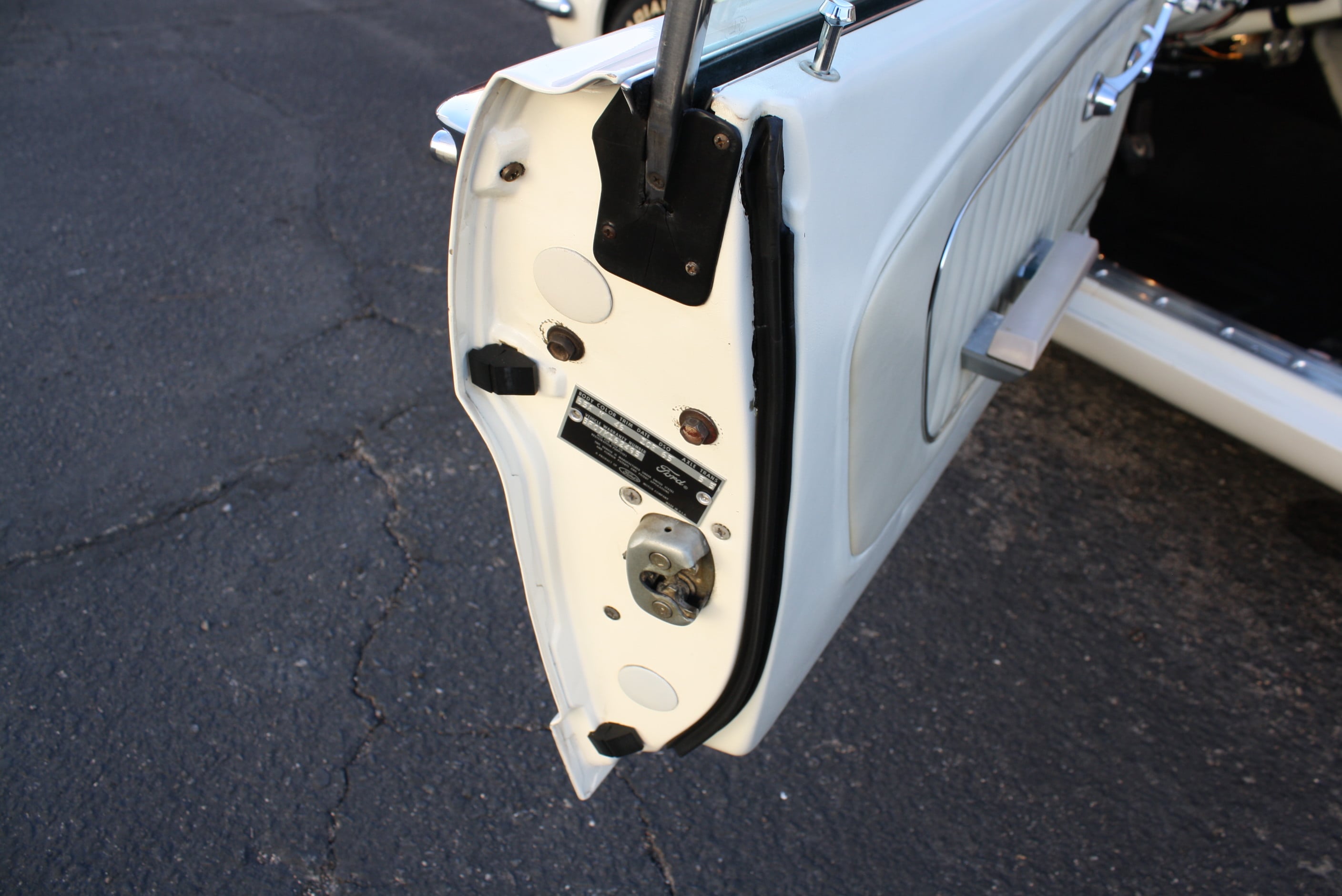 1964-1/2 K Code Mustang