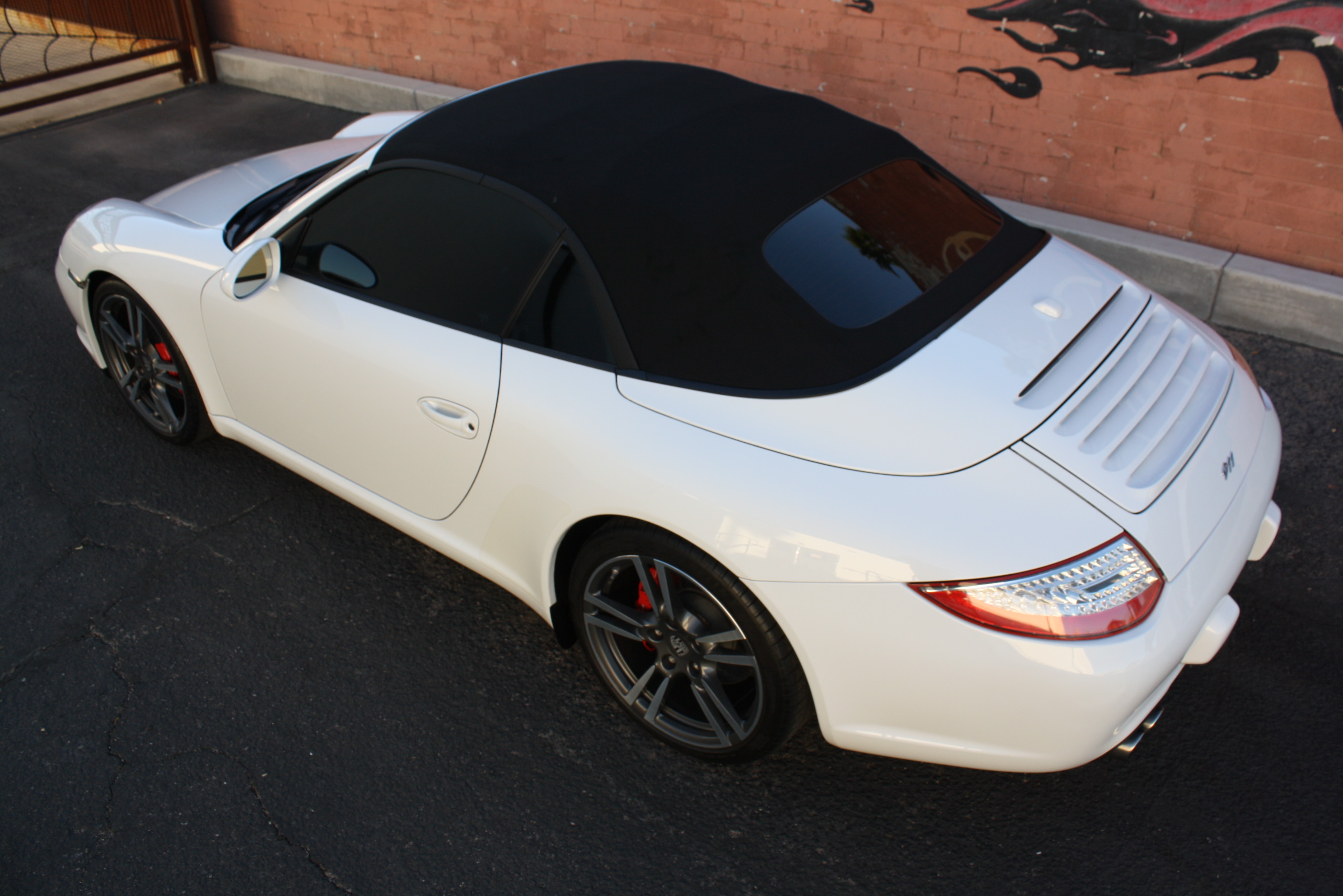 2012 Porsche 997.2 Cabriolet 6 speed Manual