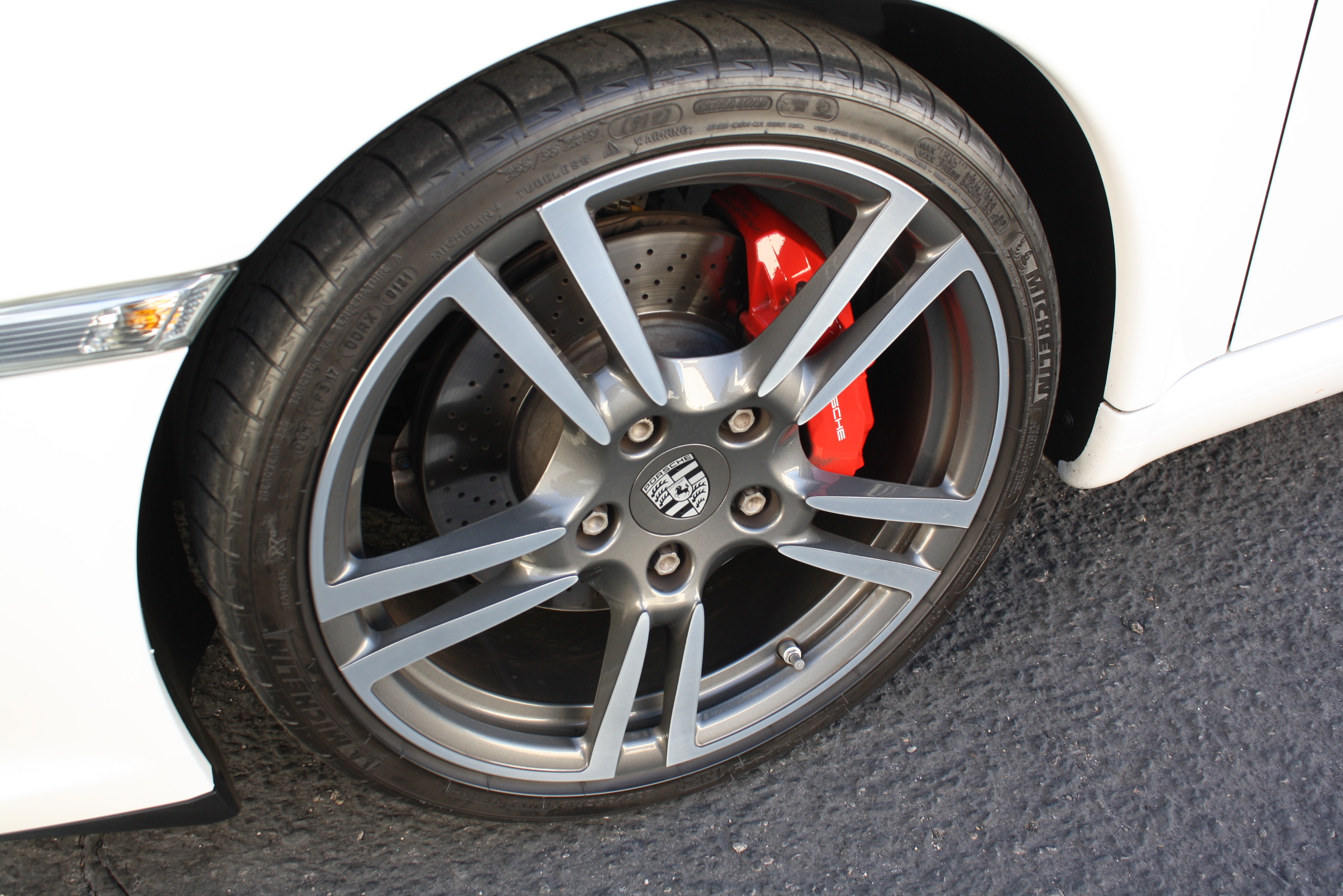 2012 Porsche 997.2 Cabriolet 6 speed Manual