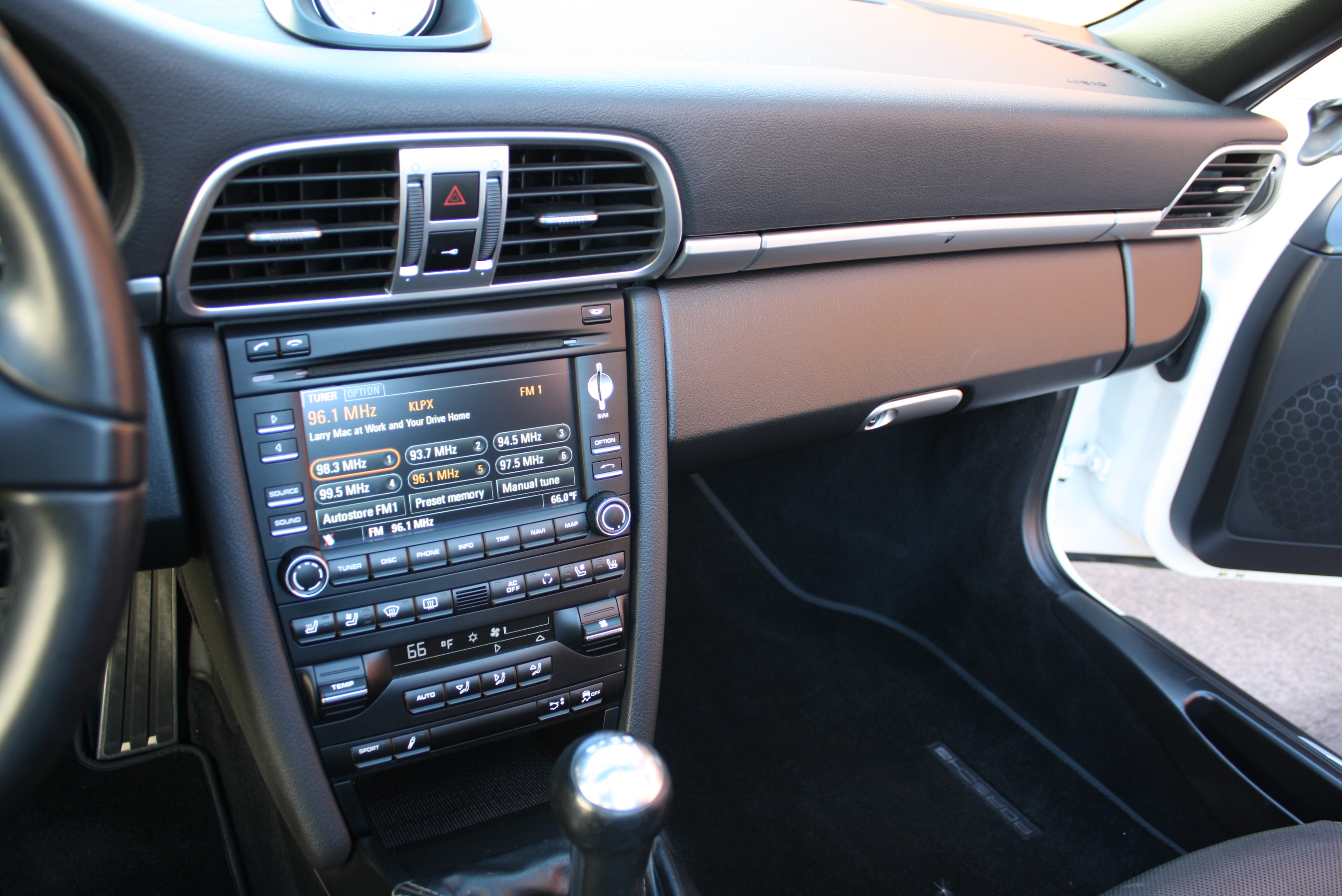 2012 Porsche 997.2 Cabriolet 6 speed Manual