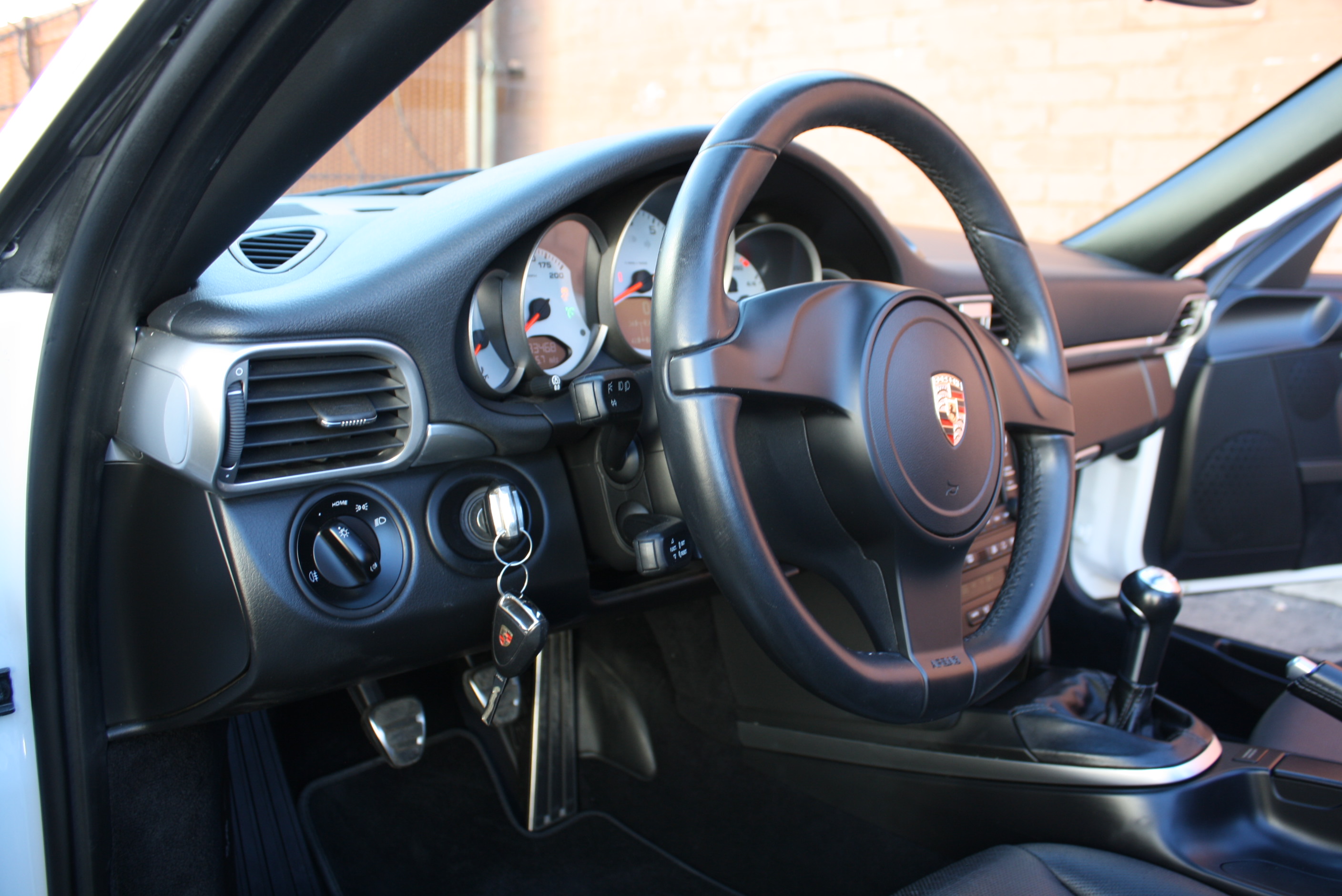 2012 Porsche 997.2 Cabriolet 6 speed Manual