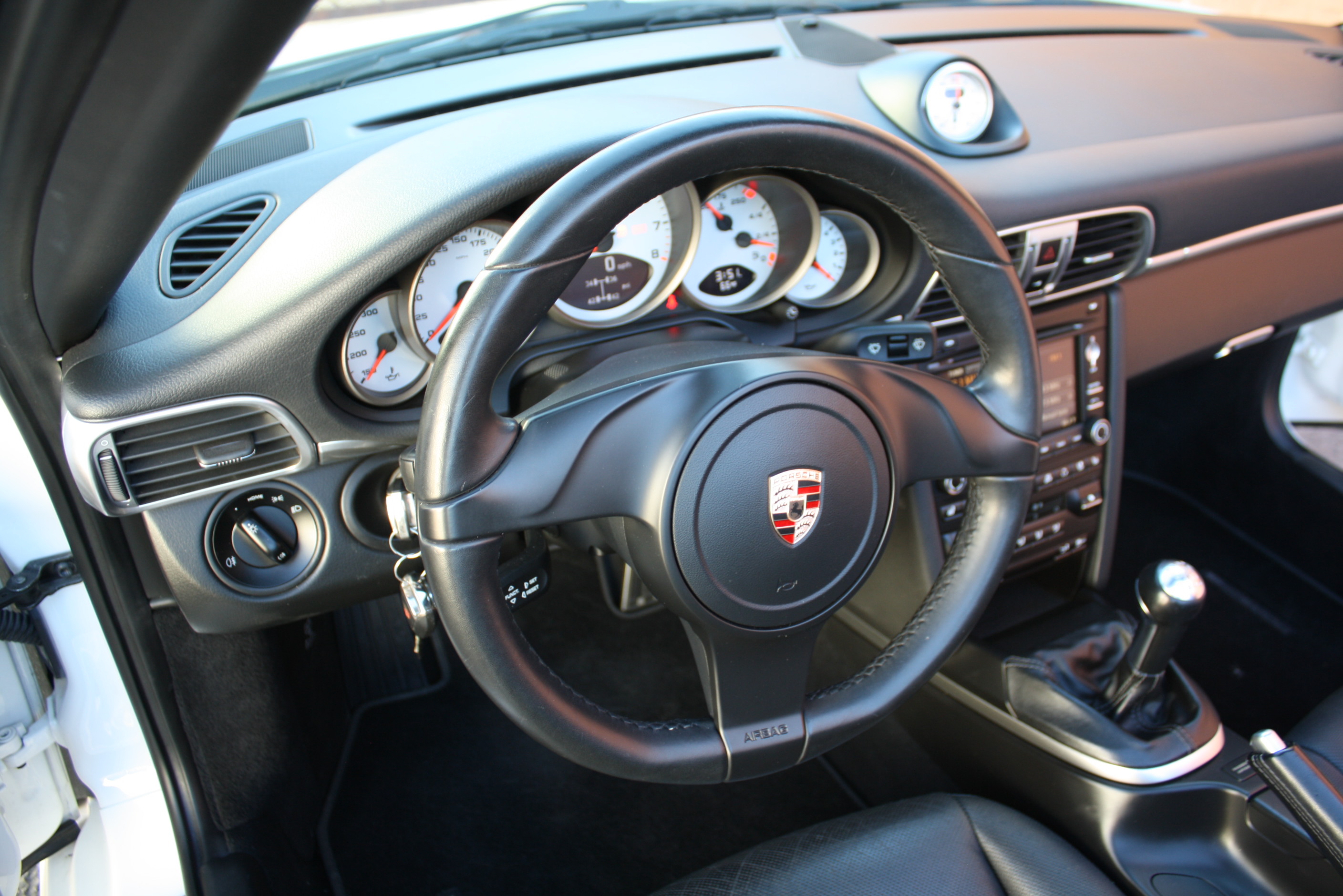 2012 Porsche 997.2 Cabriolet 6 speed Manual