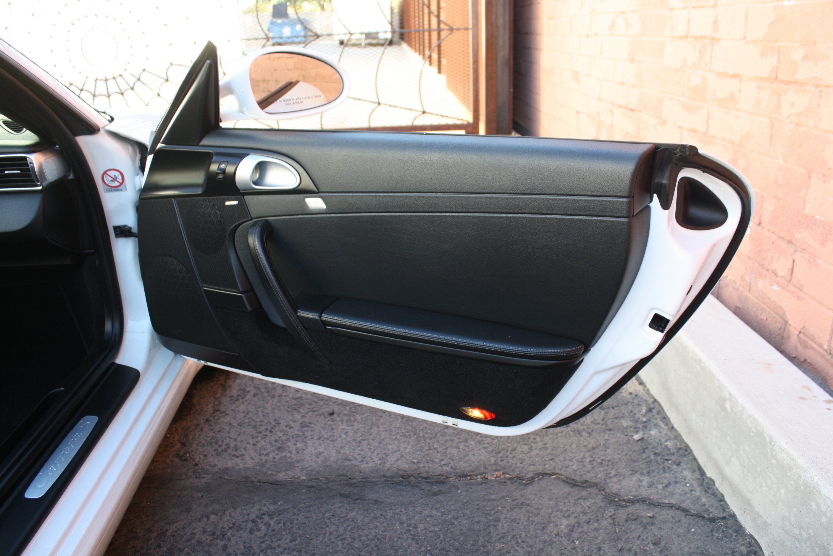 2012 Porsche 997.2 Cabriolet 6 speed Manual