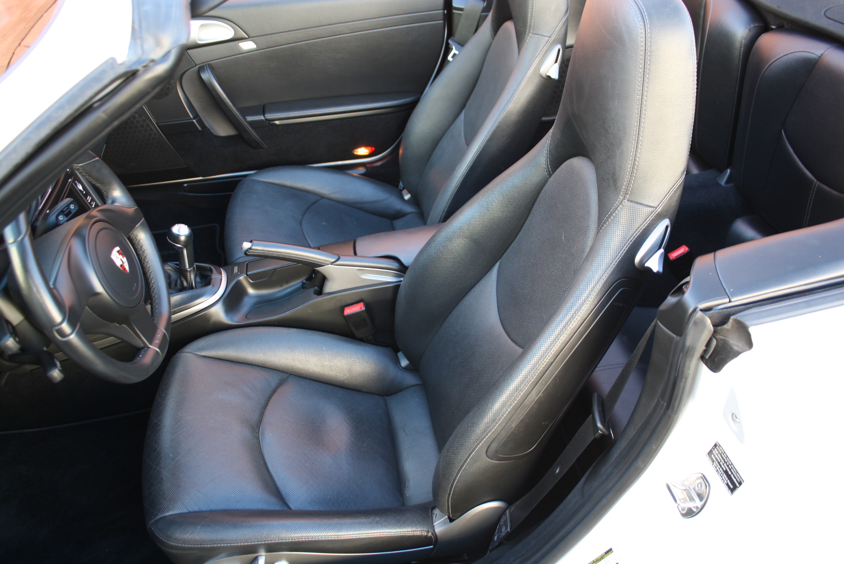 2012 Porsche 997.2 Cabriolet 6 speed Manual