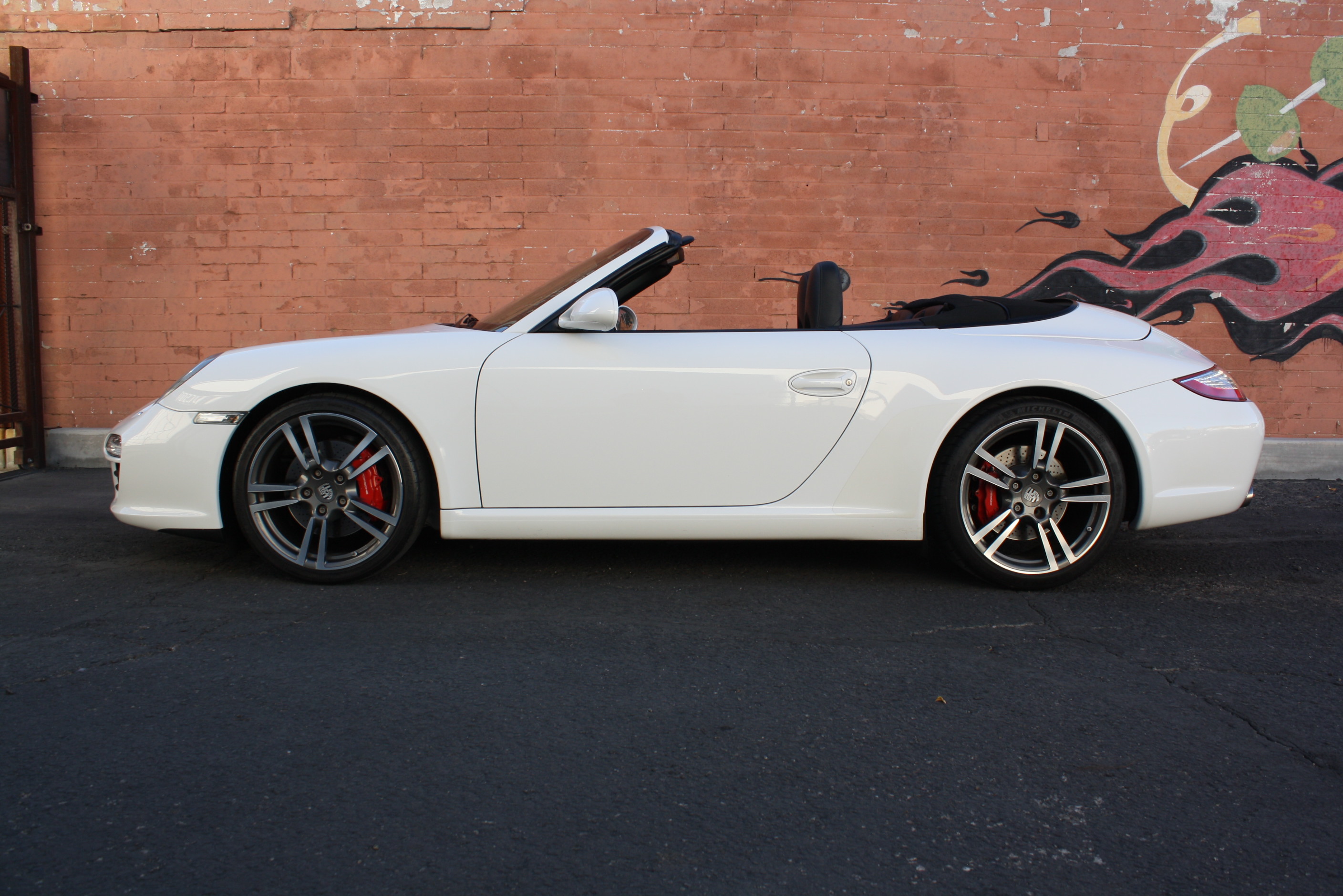 2012 Porsche 997.2 Cabriolet 6 speed Manual