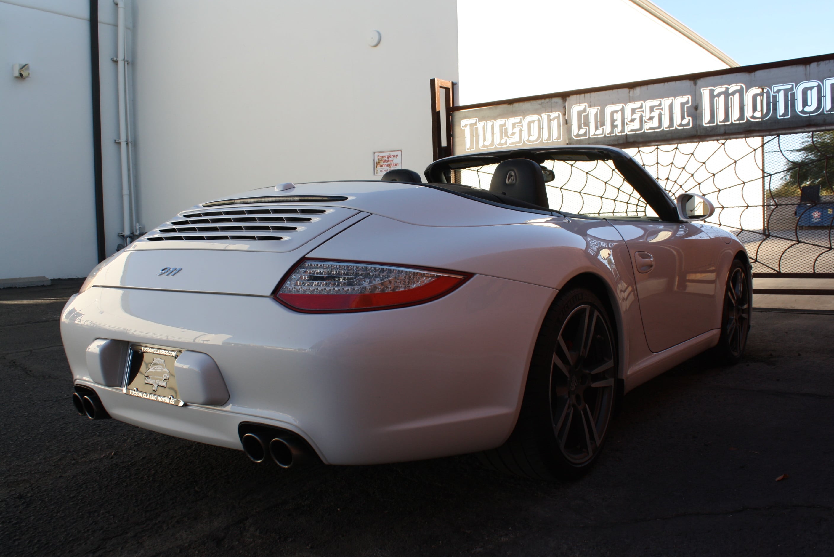2012 Porsche 997.2 Cabriolet 6 speed Manual