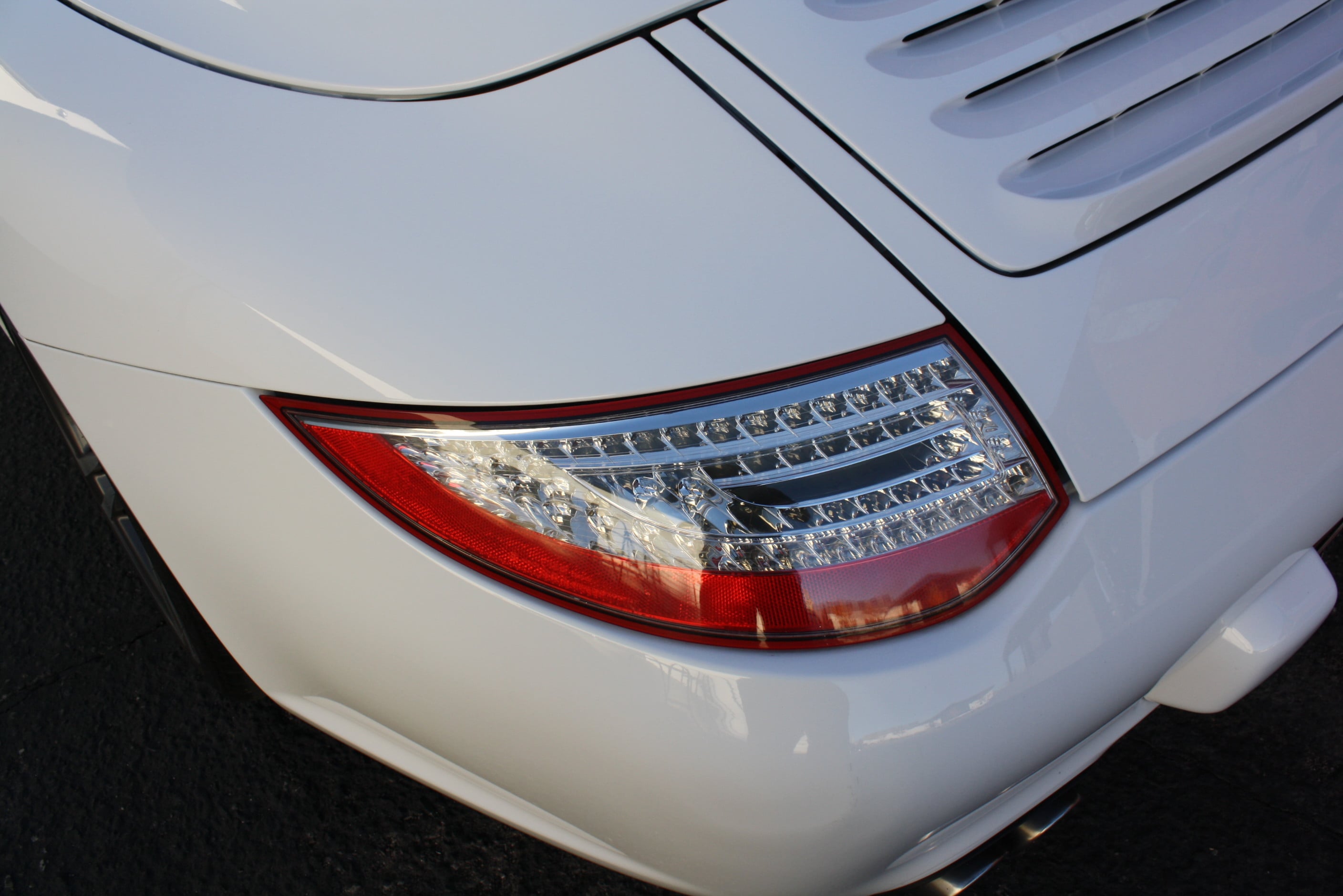 2012 Porsche 997.2 Cabriolet 6 speed Manual