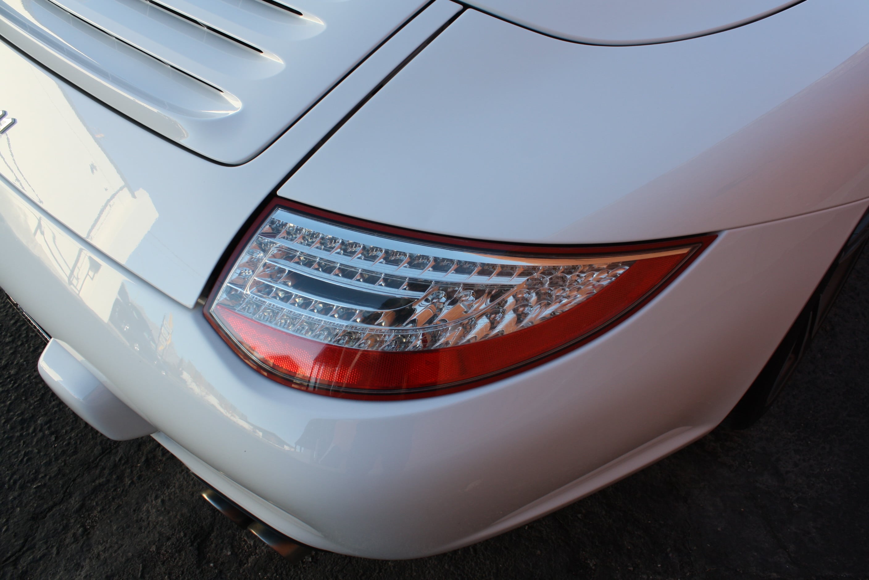 2012 Porsche 997.2 Cabriolet 6 speed Manual