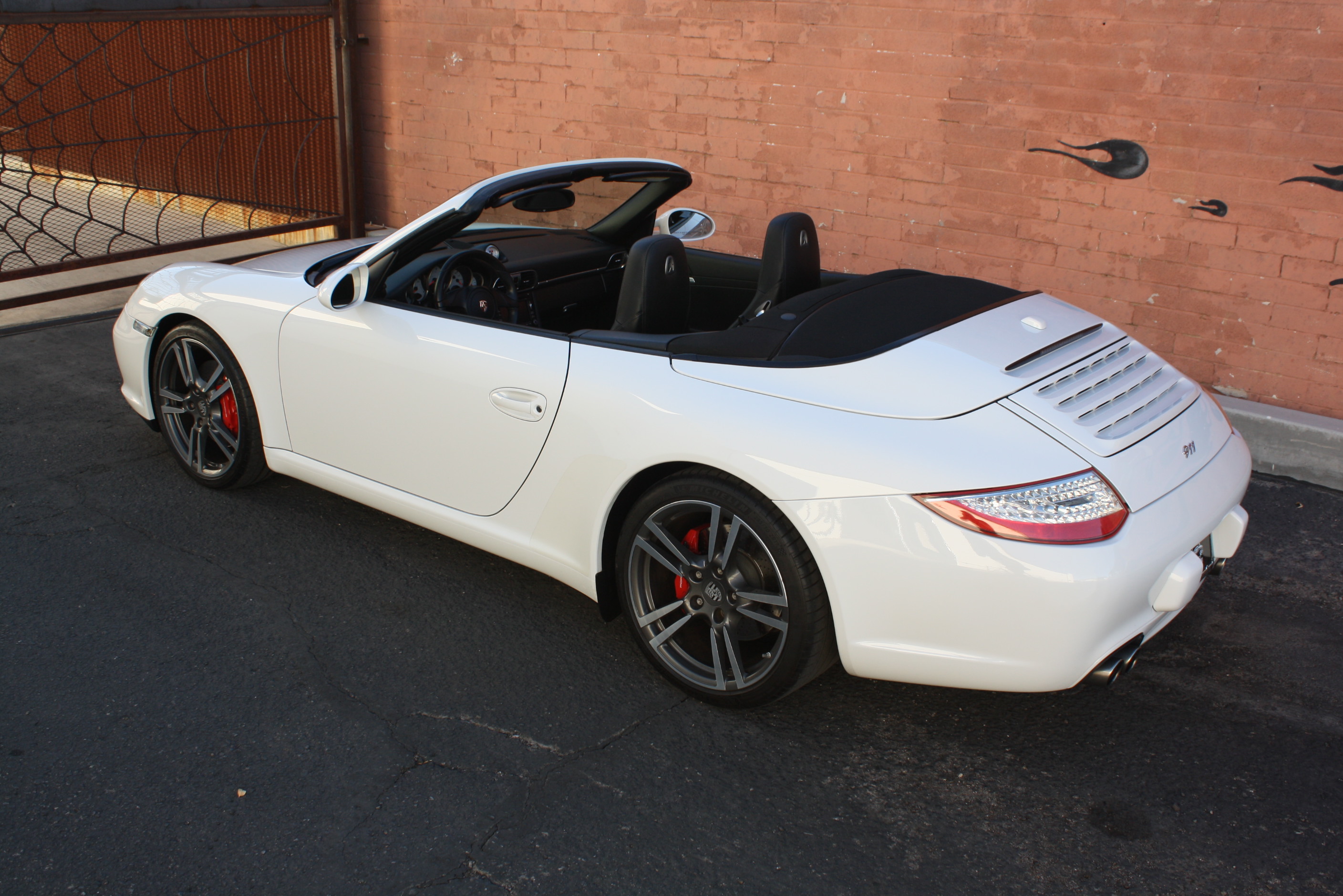 2012 Porsche 997.2 Cabriolet 6 speed Manual