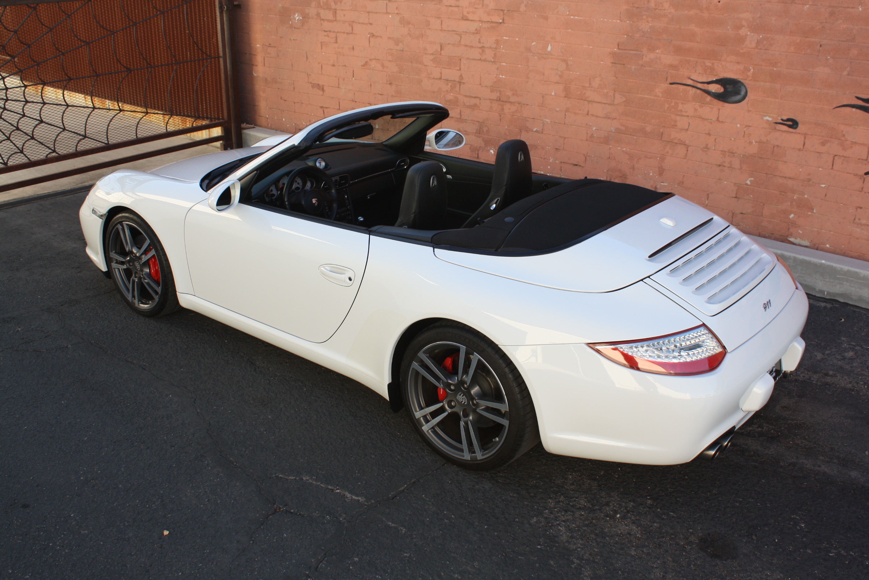 2012 Porsche 997.2 Cabriolet 6 speed Manual