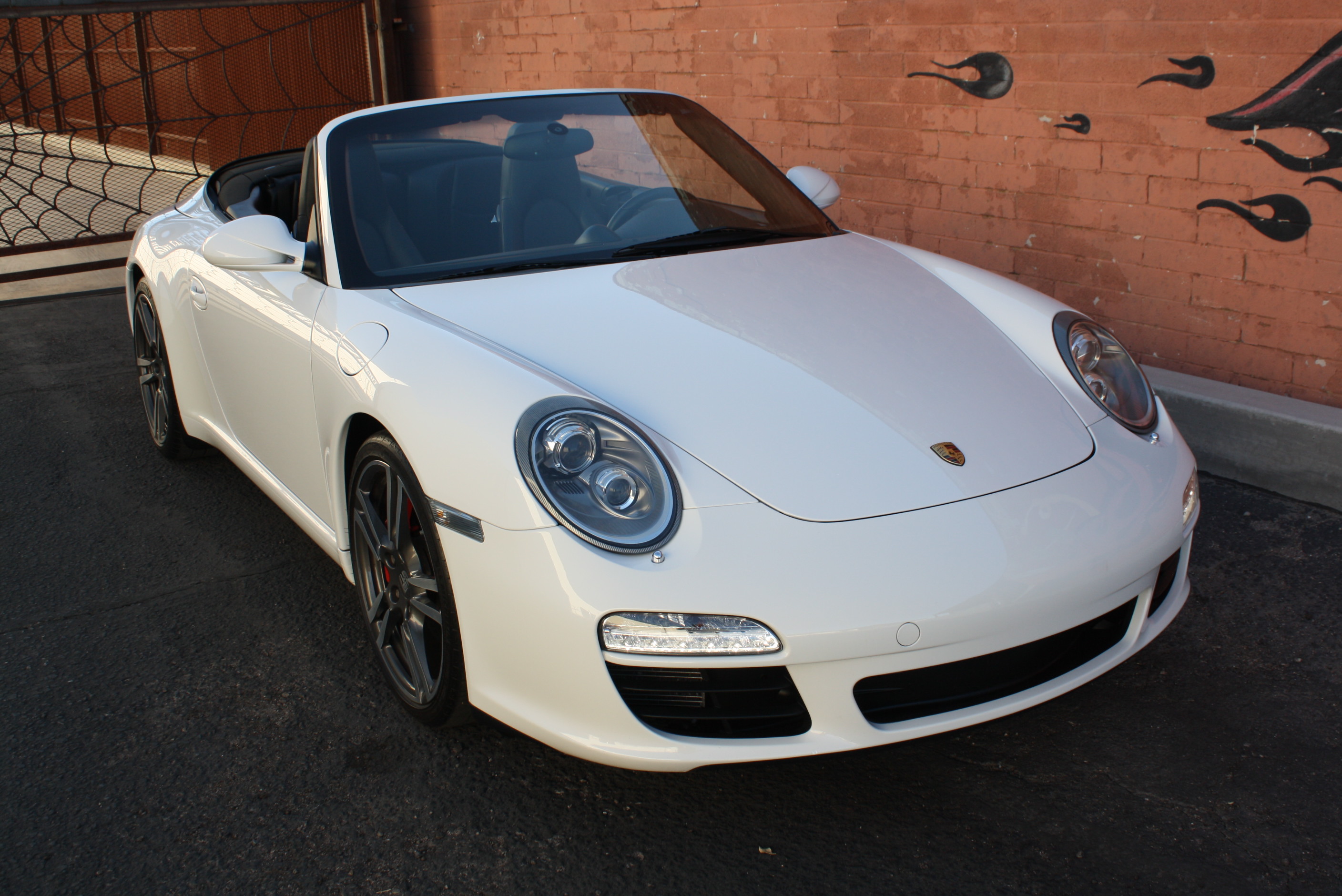 2012 Porsche 997.2 Cabriolet 6 speed Manual