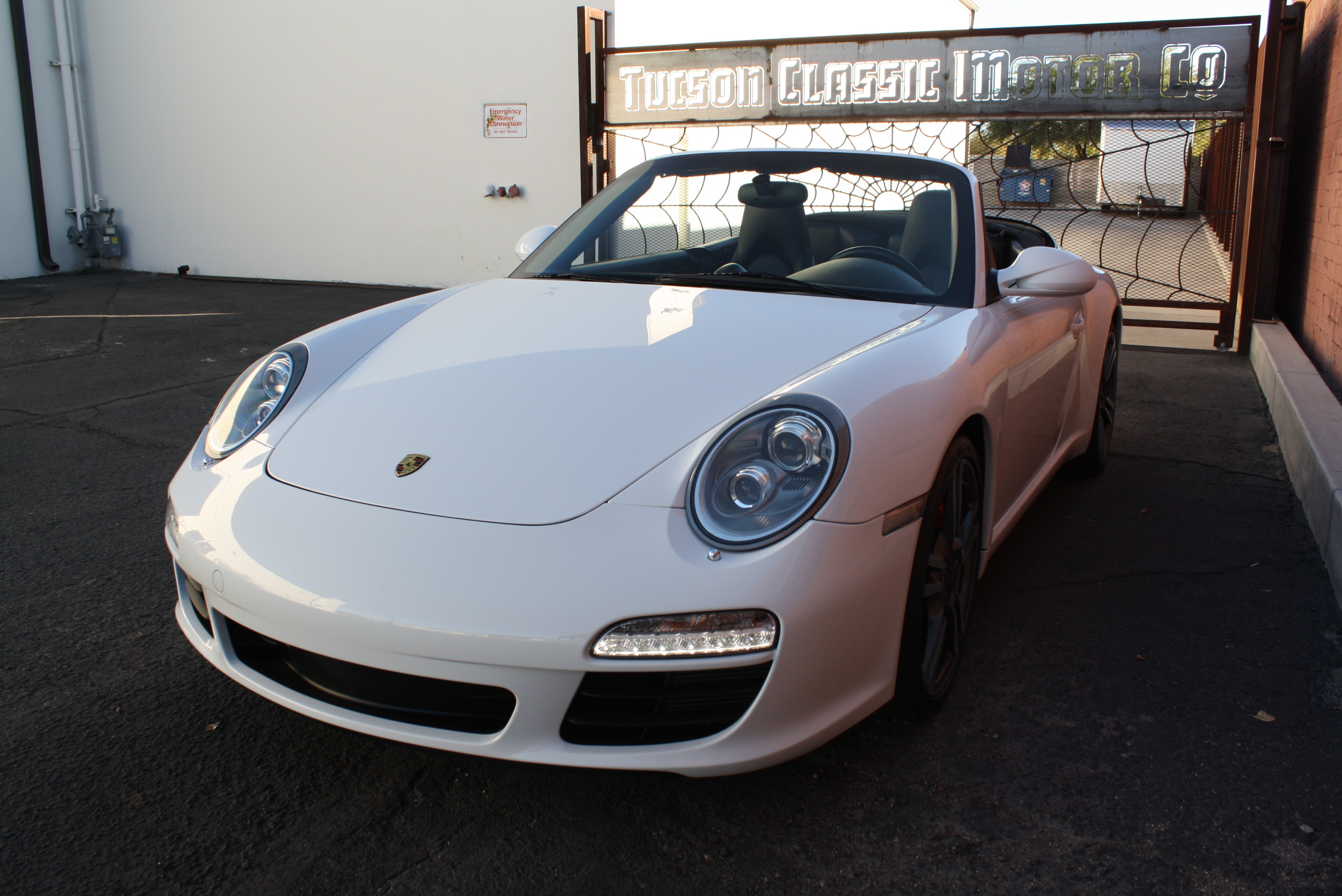 2012 Porsche 997.2 Cabriolet 6 speed Manual