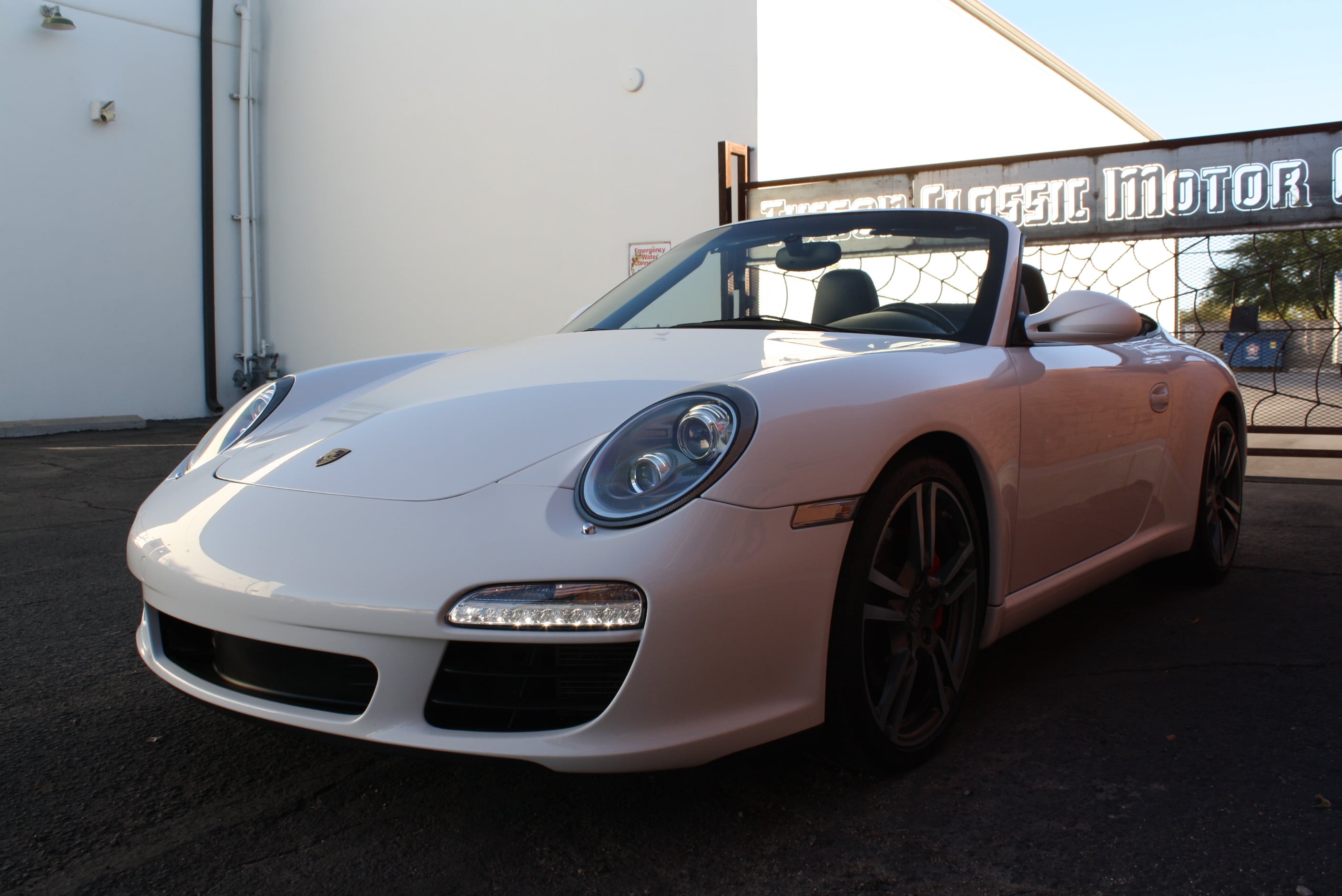 2012 Porsche 997.2 Cabriolet 6 speed Manual