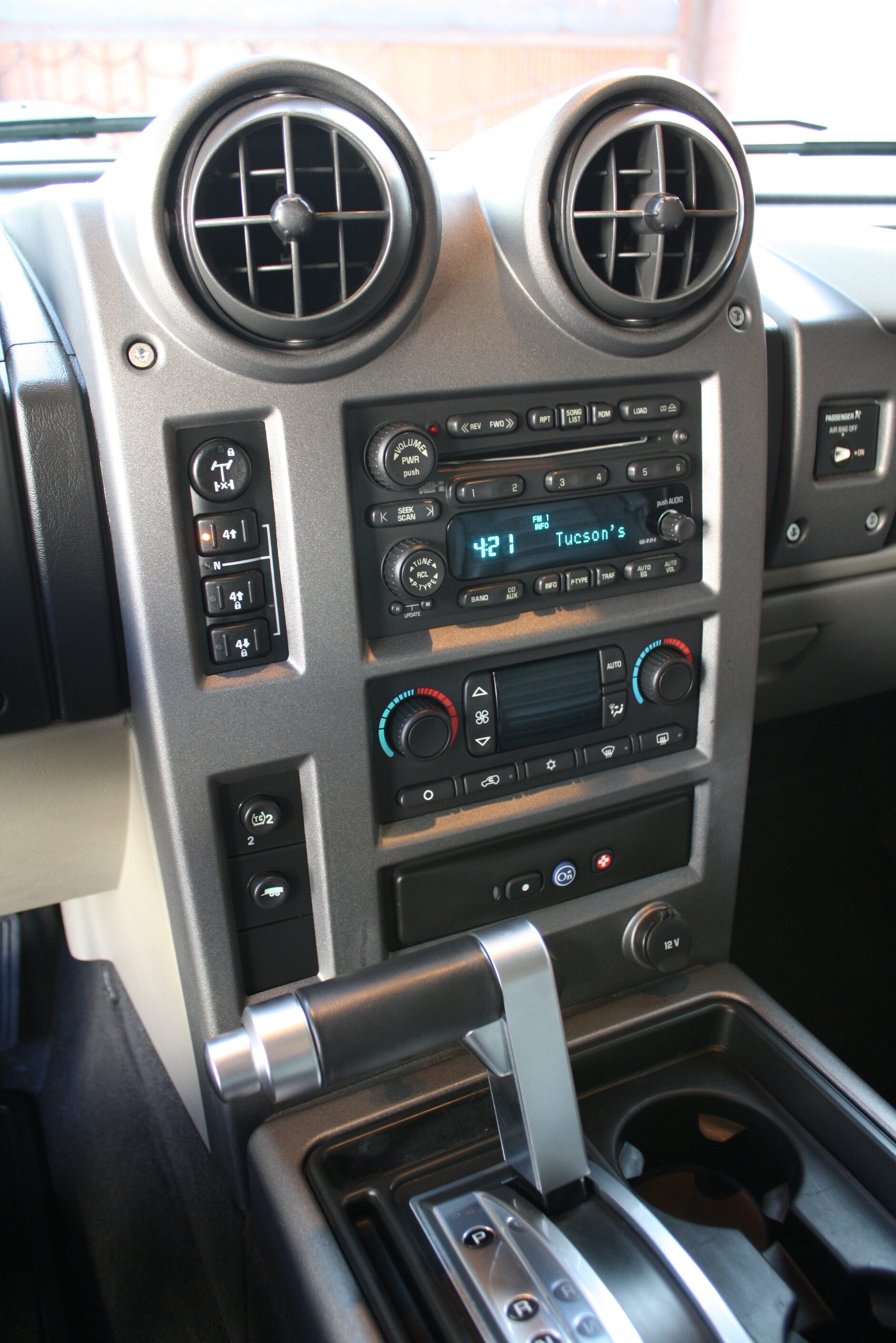 2004 Hummer H2