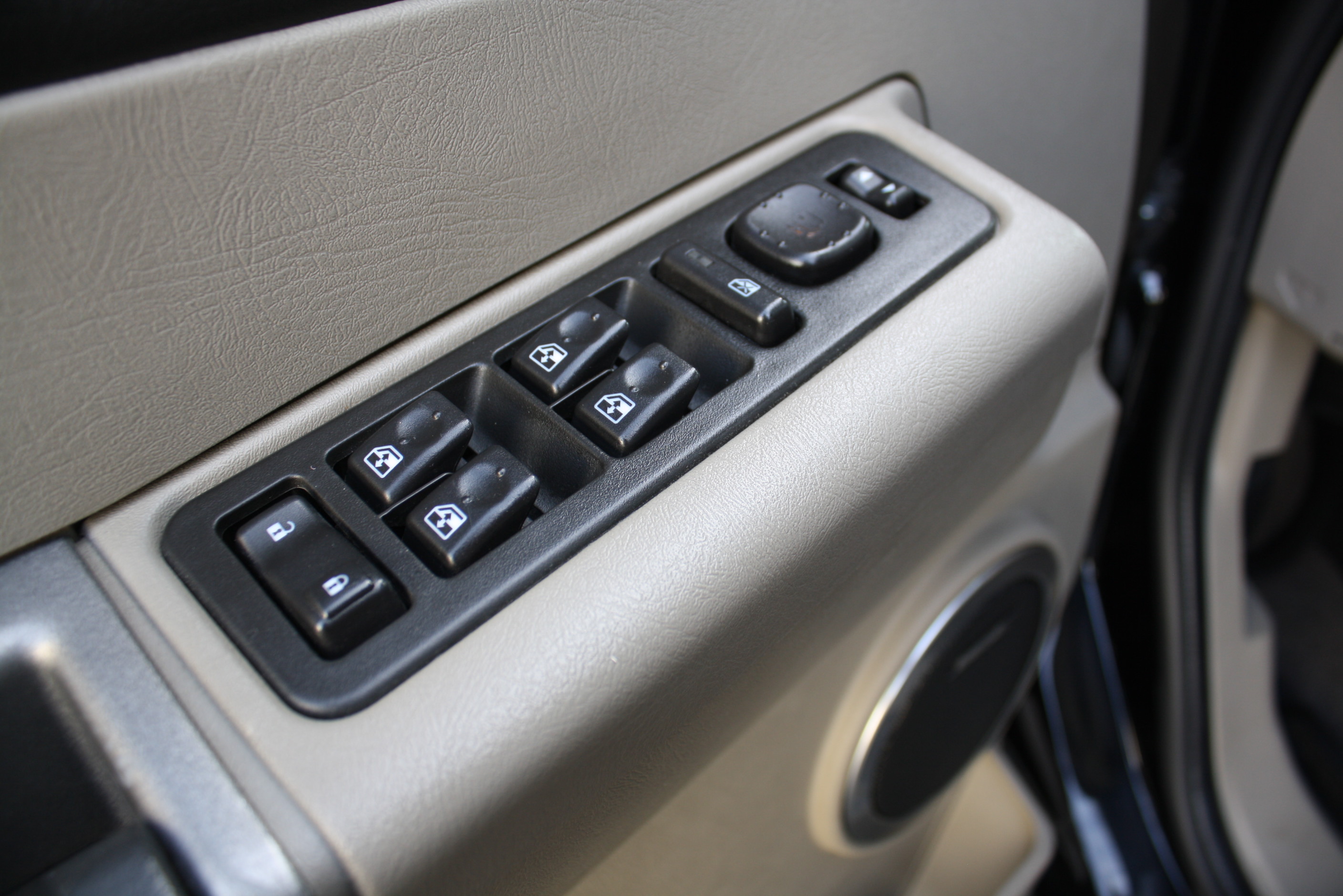 2004 Hummer H2