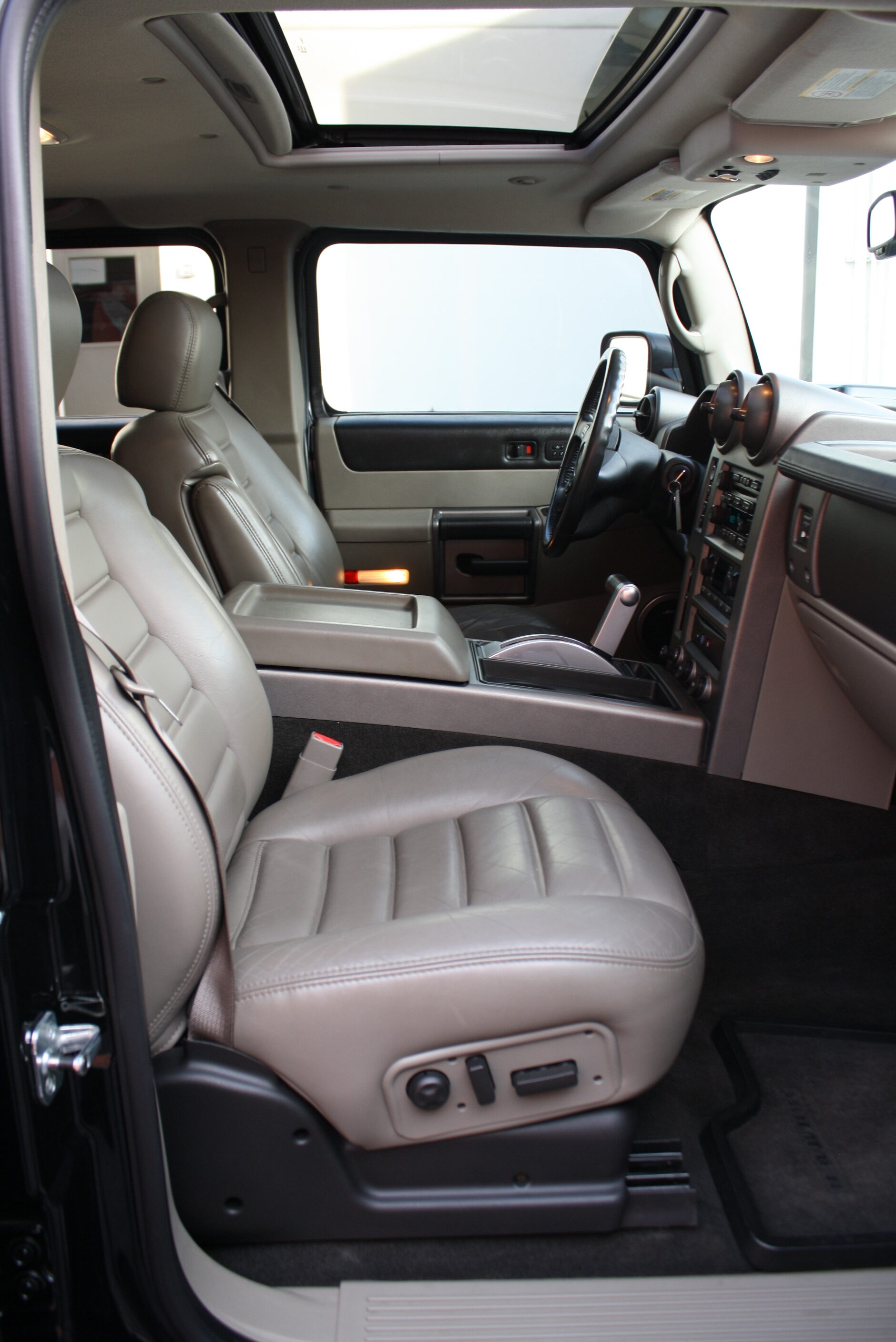 2004 Hummer H2
