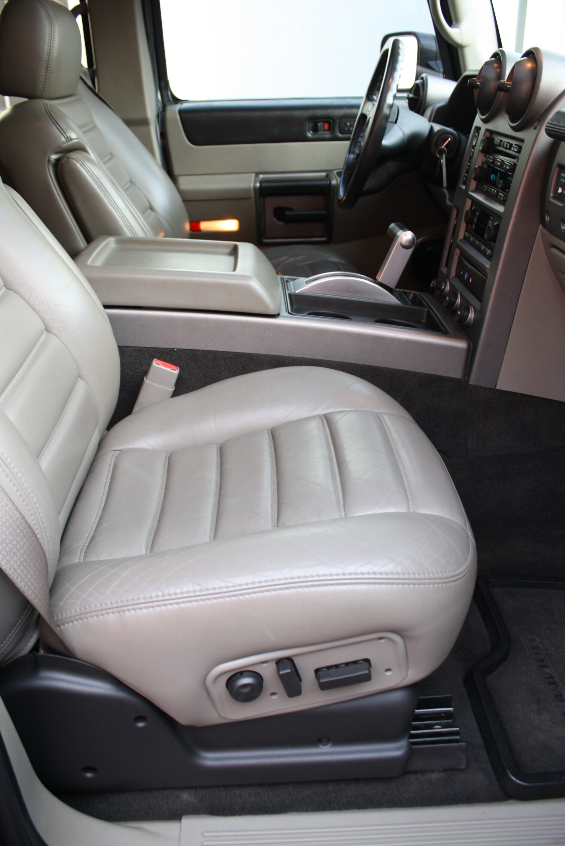 2004 Hummer H2
