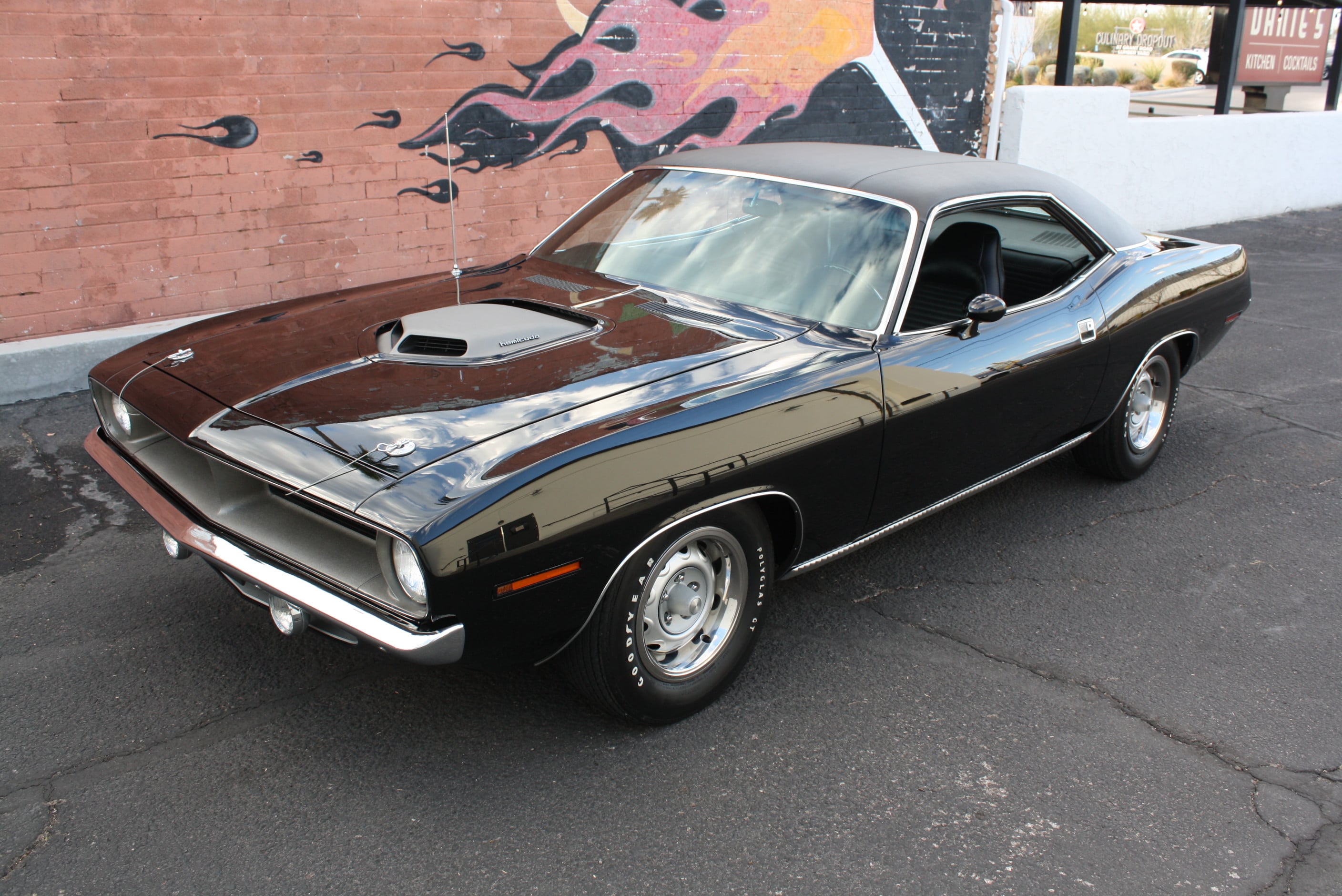 ex Nicolas Cage 1970 HEMI CUDA