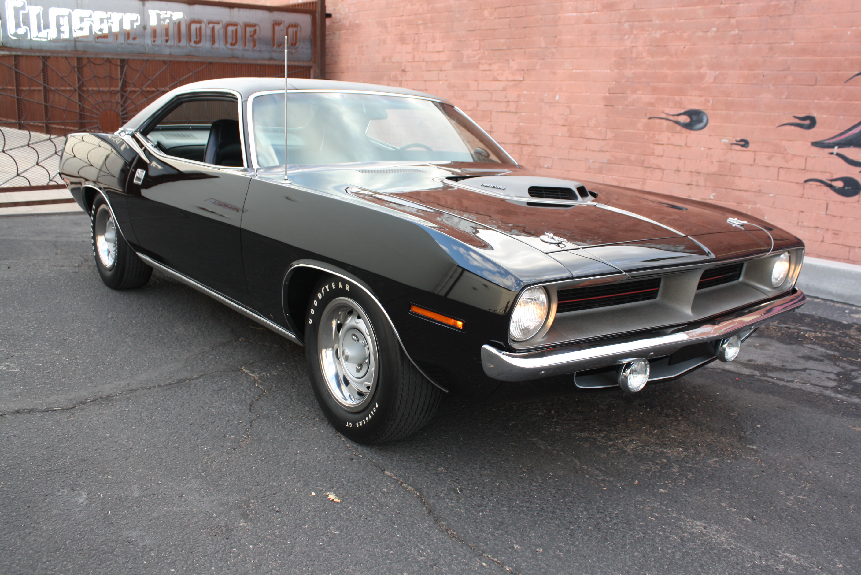 ex Nicolas Cage 1970 HEMI CUDA