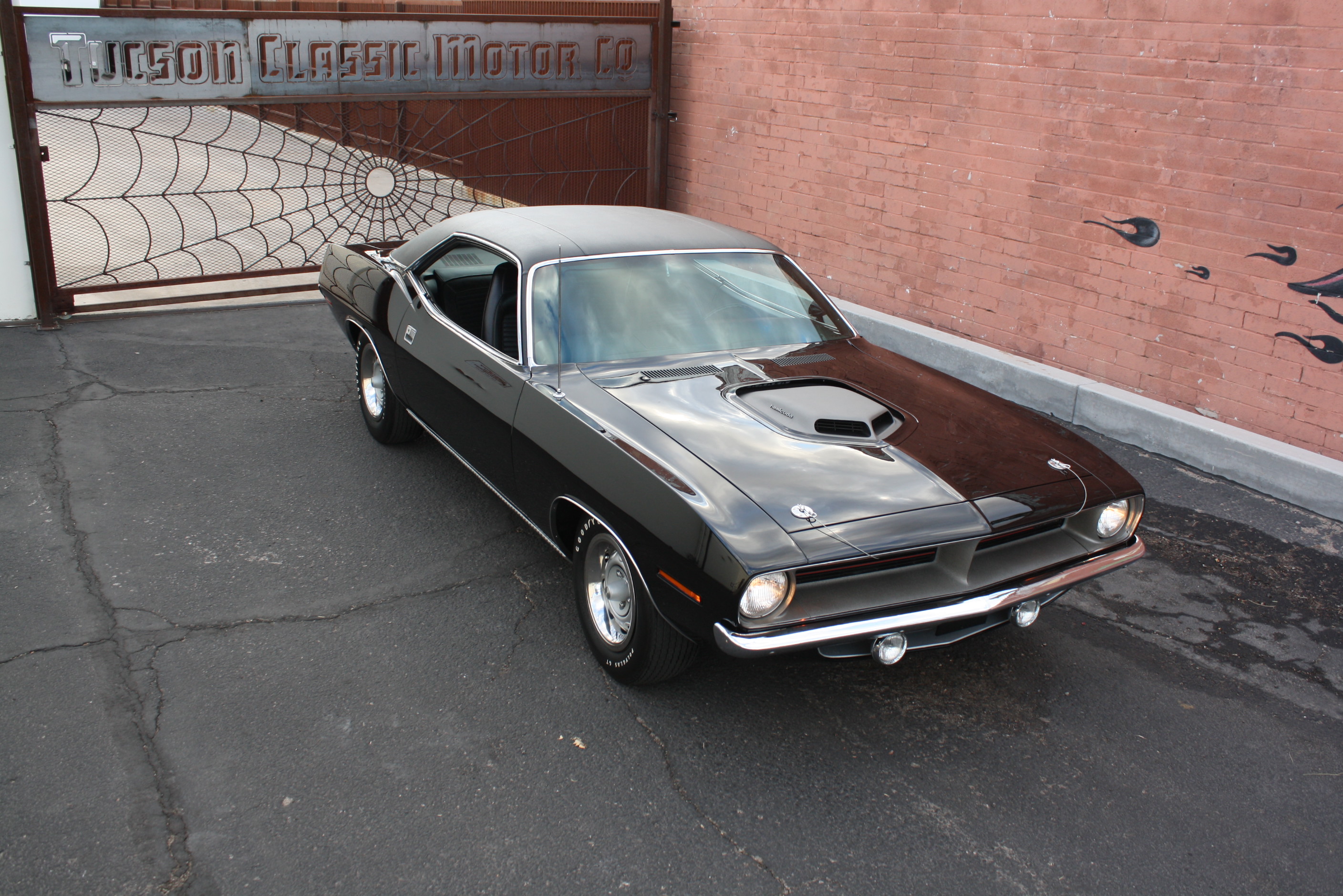 ex Nicolas Cage 1970 HEMI CUDA