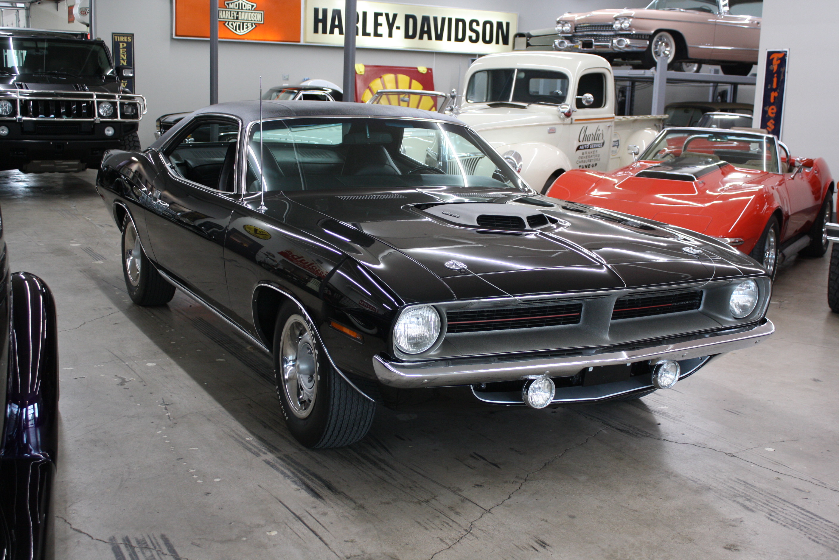 ex Nicolas Cage 1970 HEMI CUDA