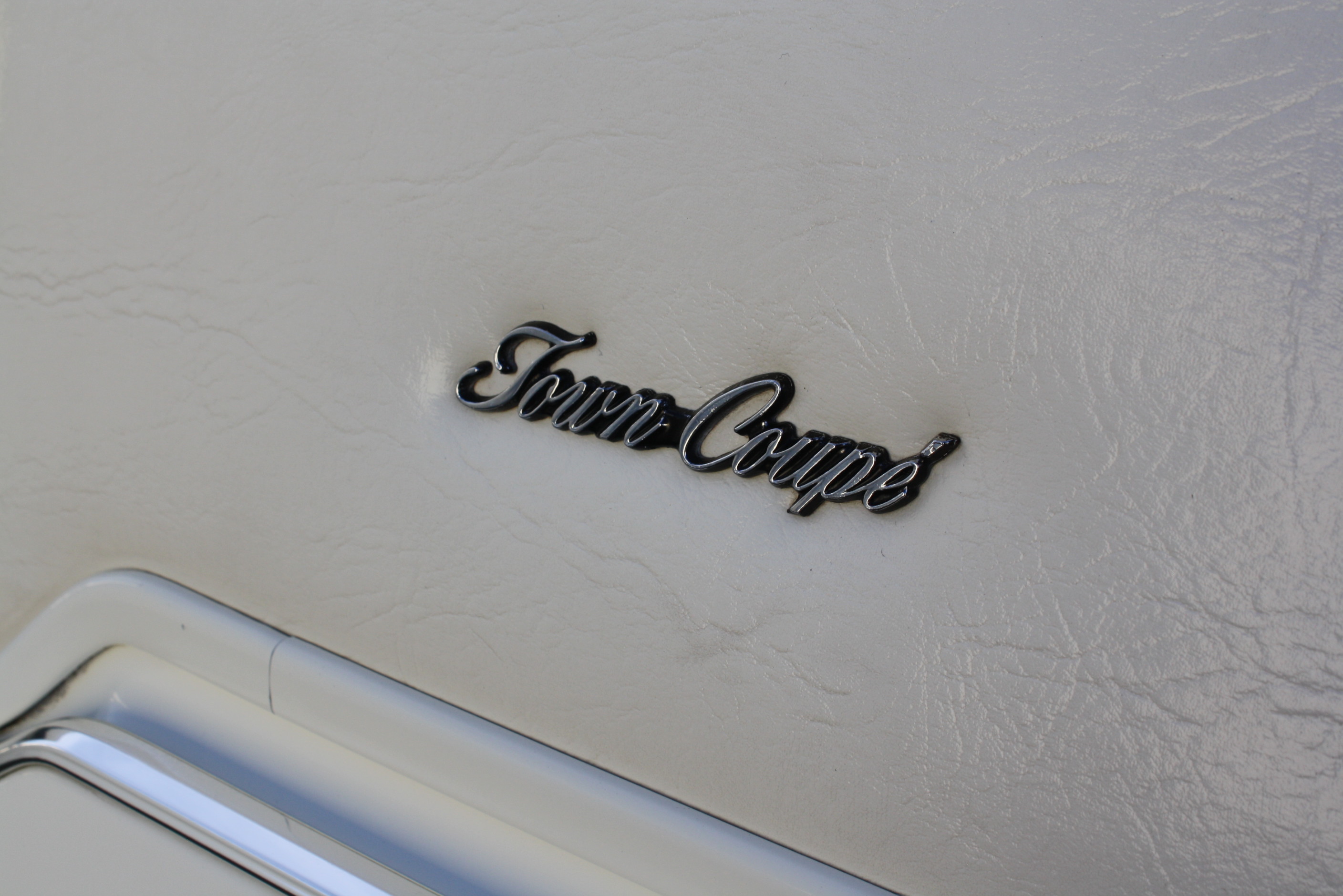 1977 Lincoln Town Coupe