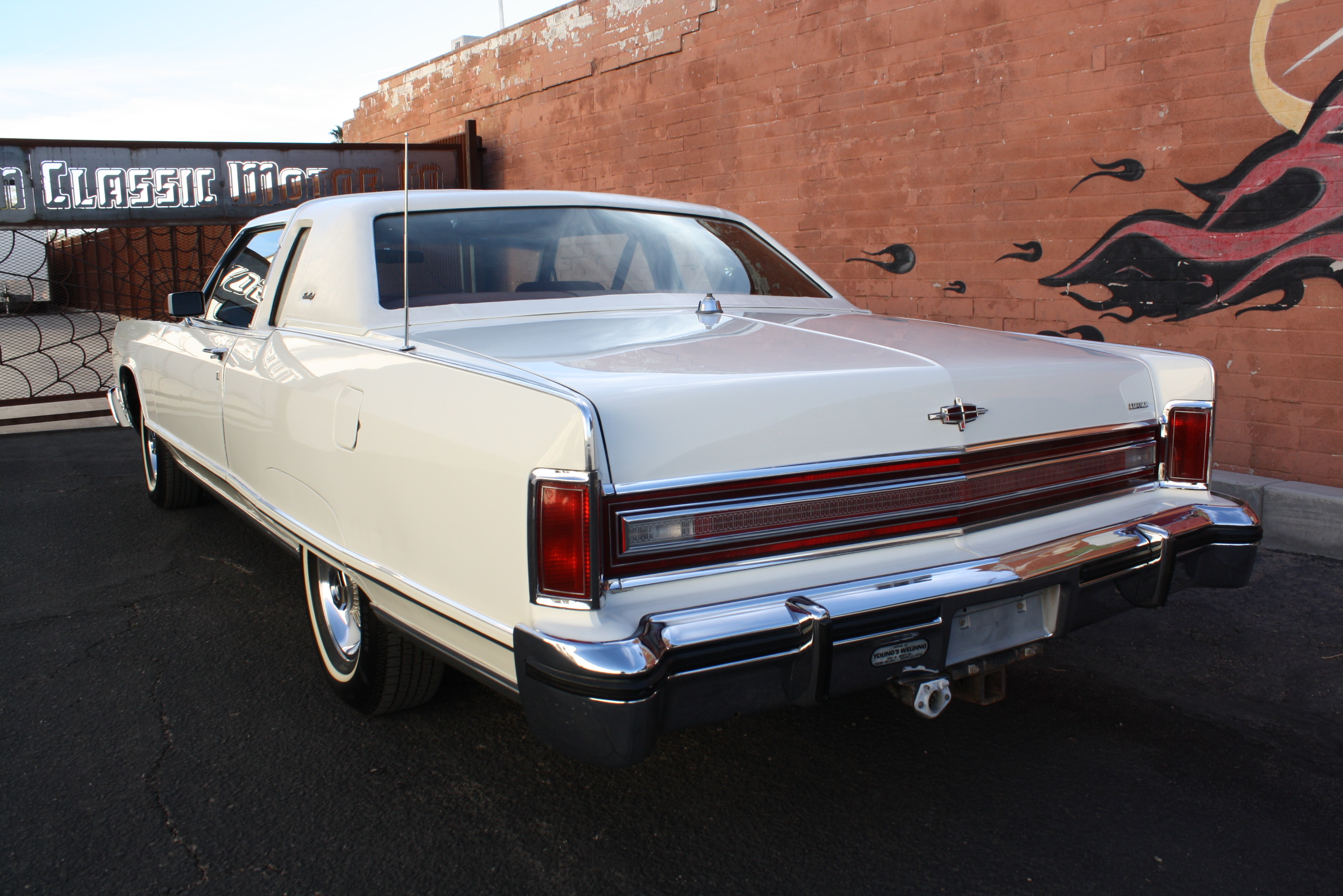1977 Lincoln Town Coupe