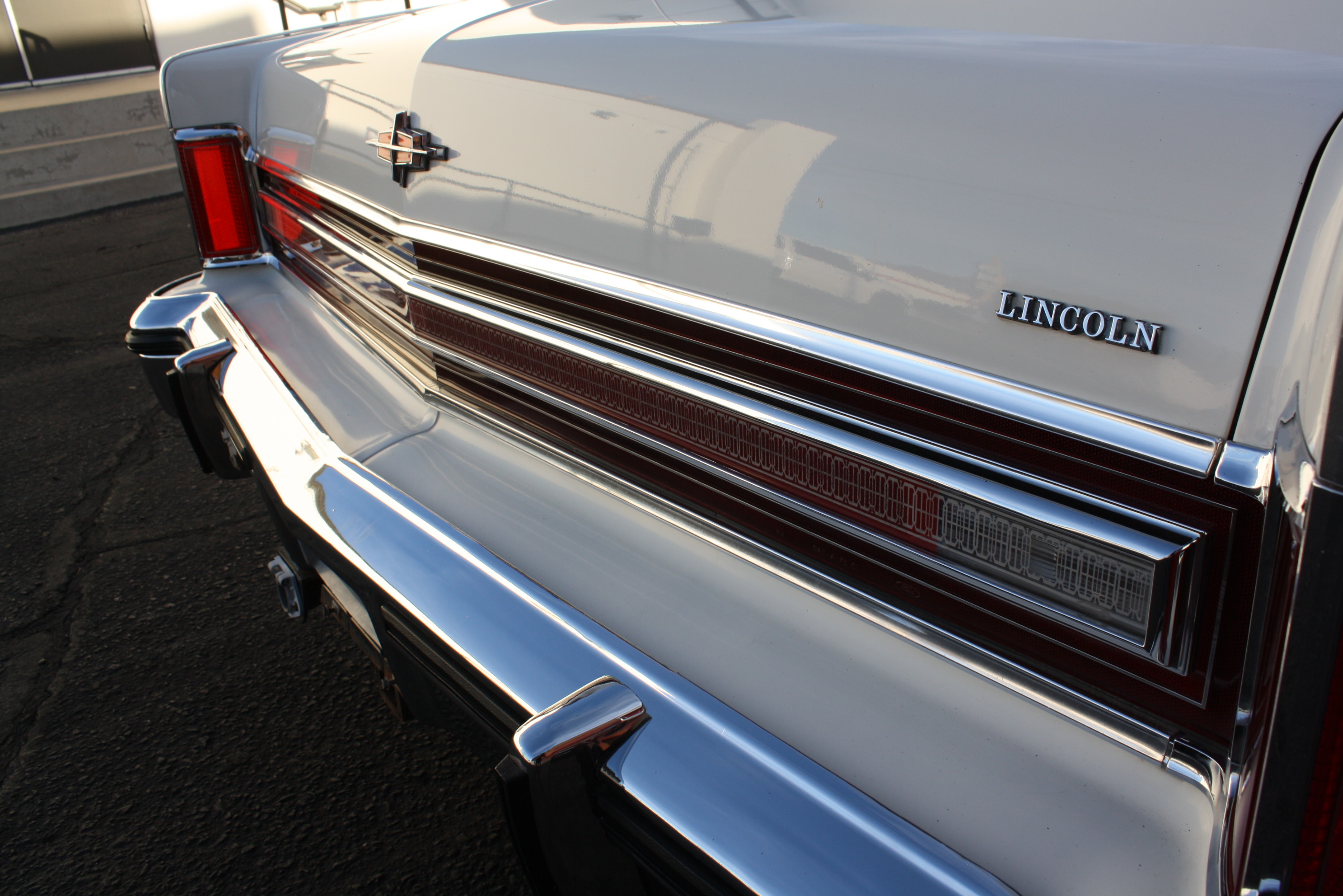 1977 Lincoln Town Coupe
