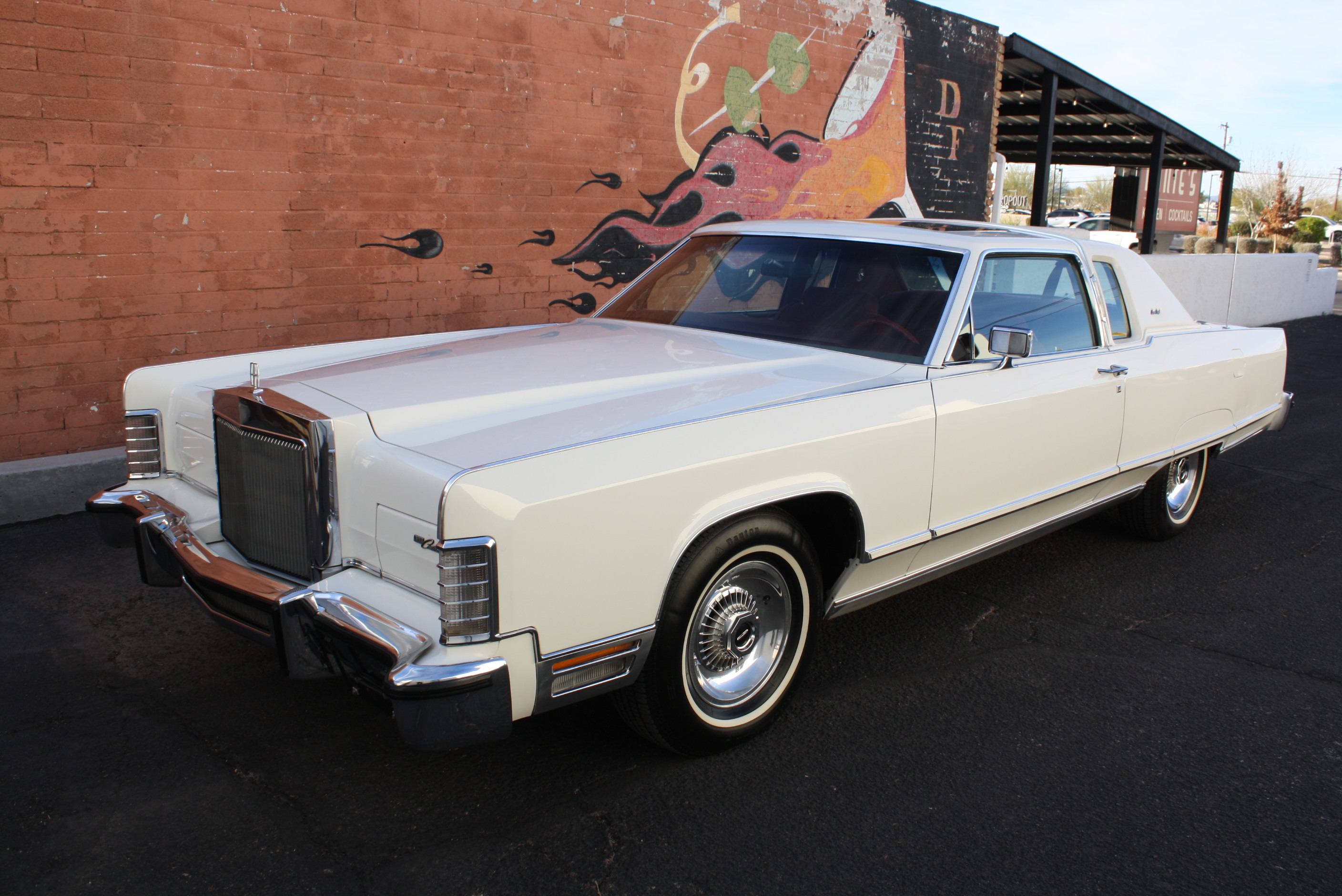 1977 Lincoln Town Coupe