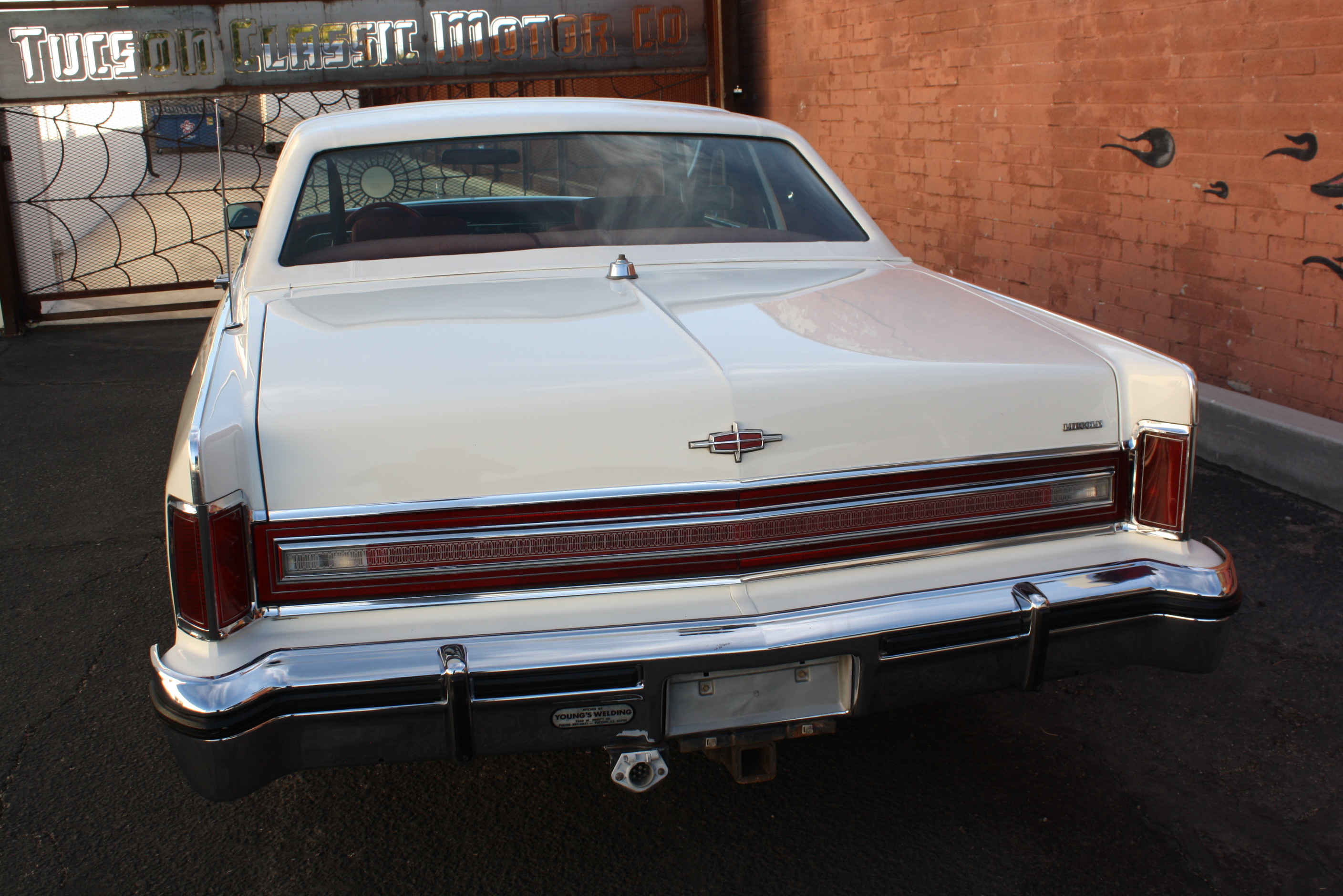 1977 Lincoln Town Coupe