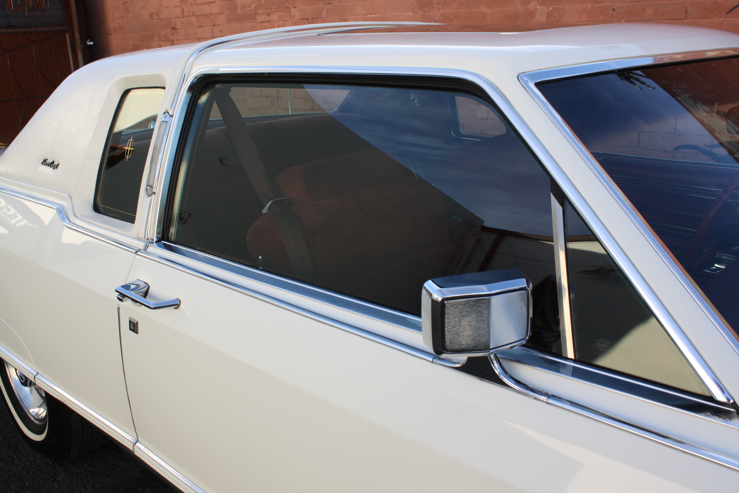 1977 Lincoln Town Coupe