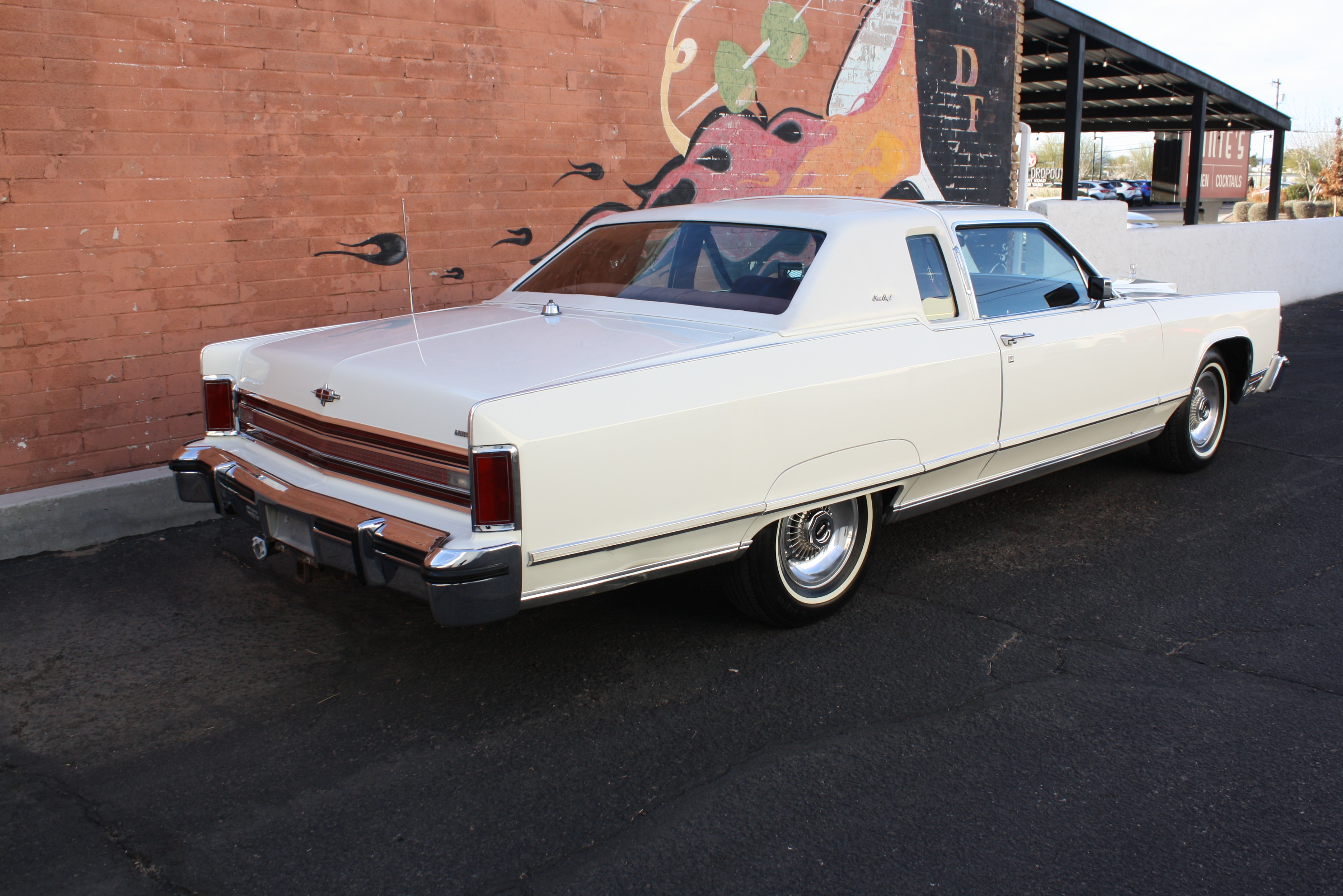 1977 Lincoln Town Coupe