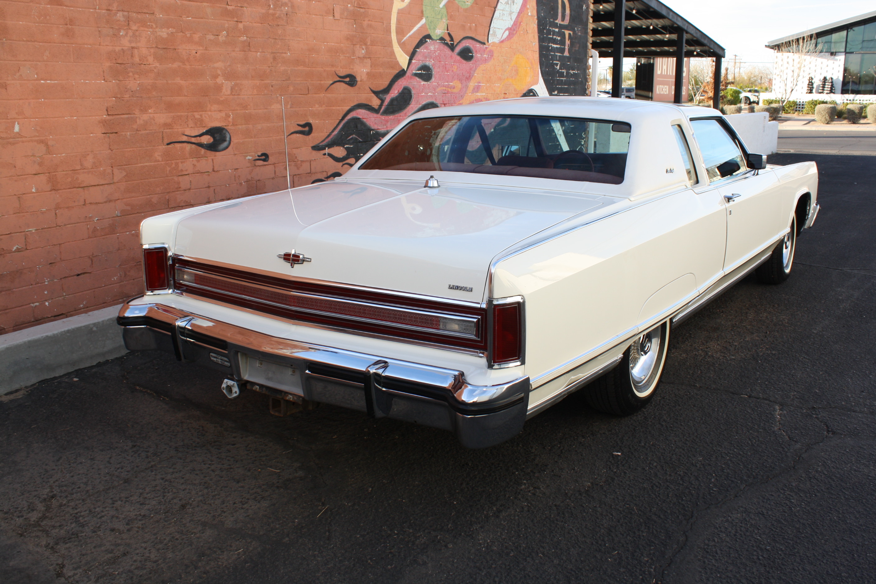 1977 Lincoln Town Coupe