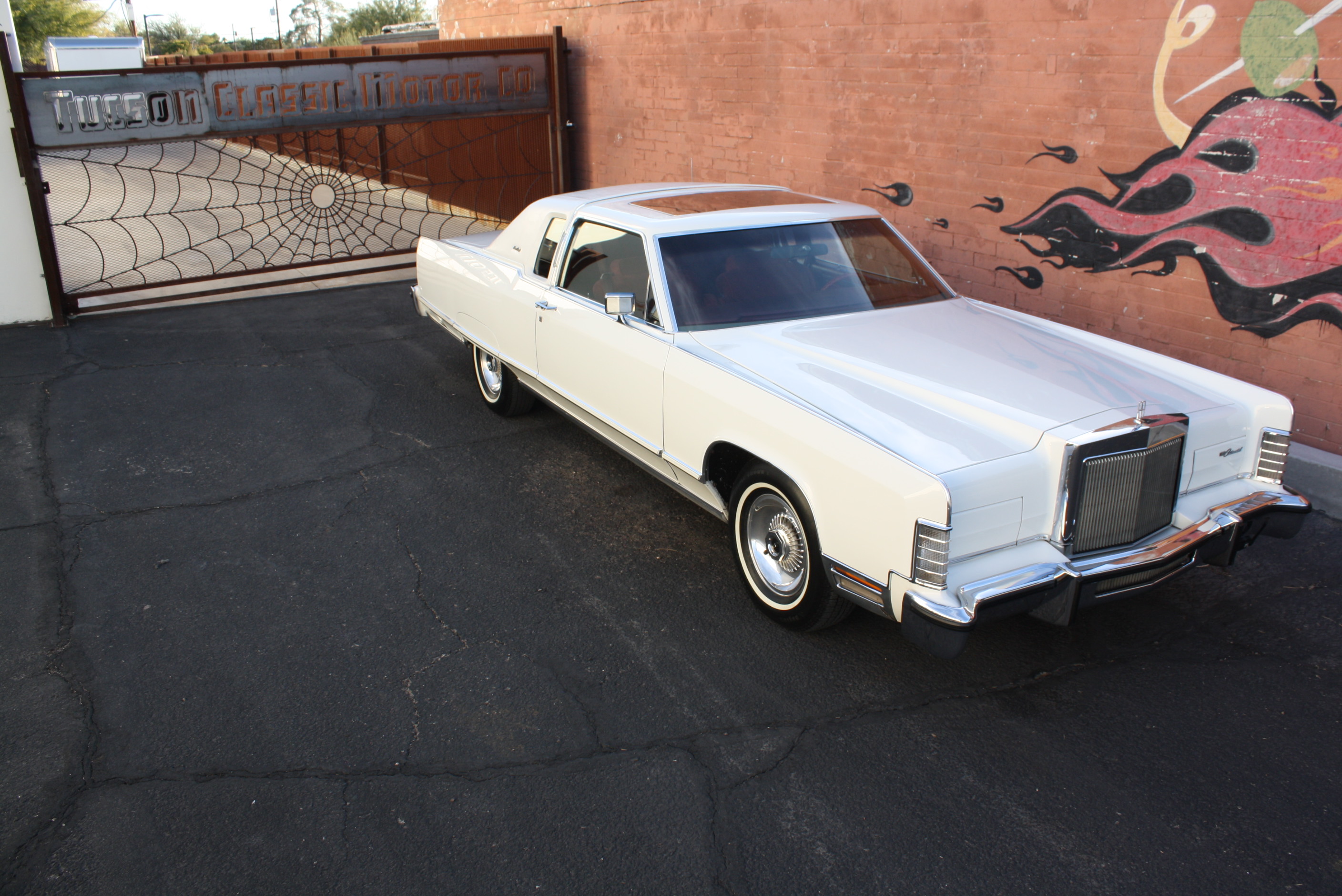1977 Lincoln Town Coupe