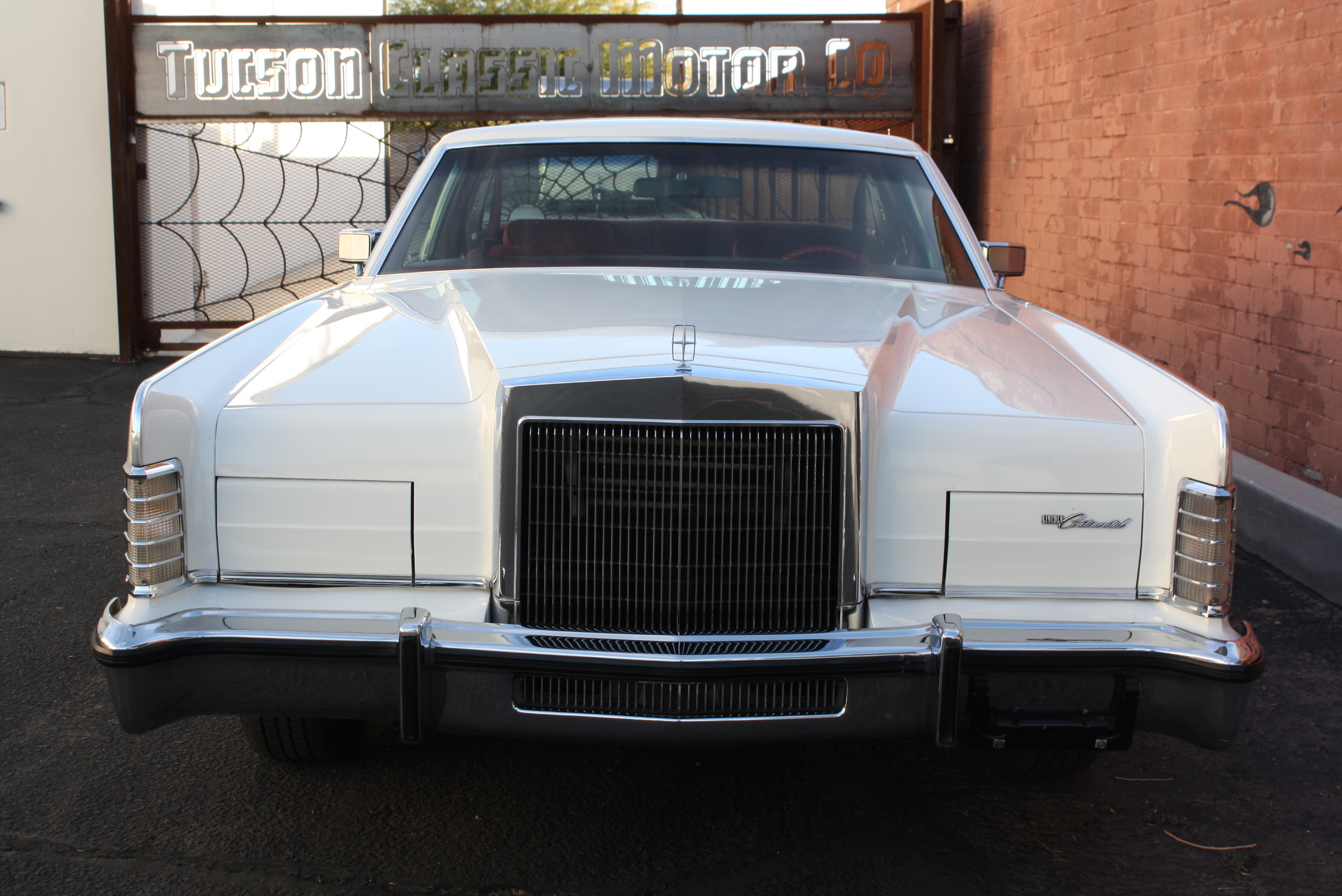 1977 Lincoln Town Coupe
