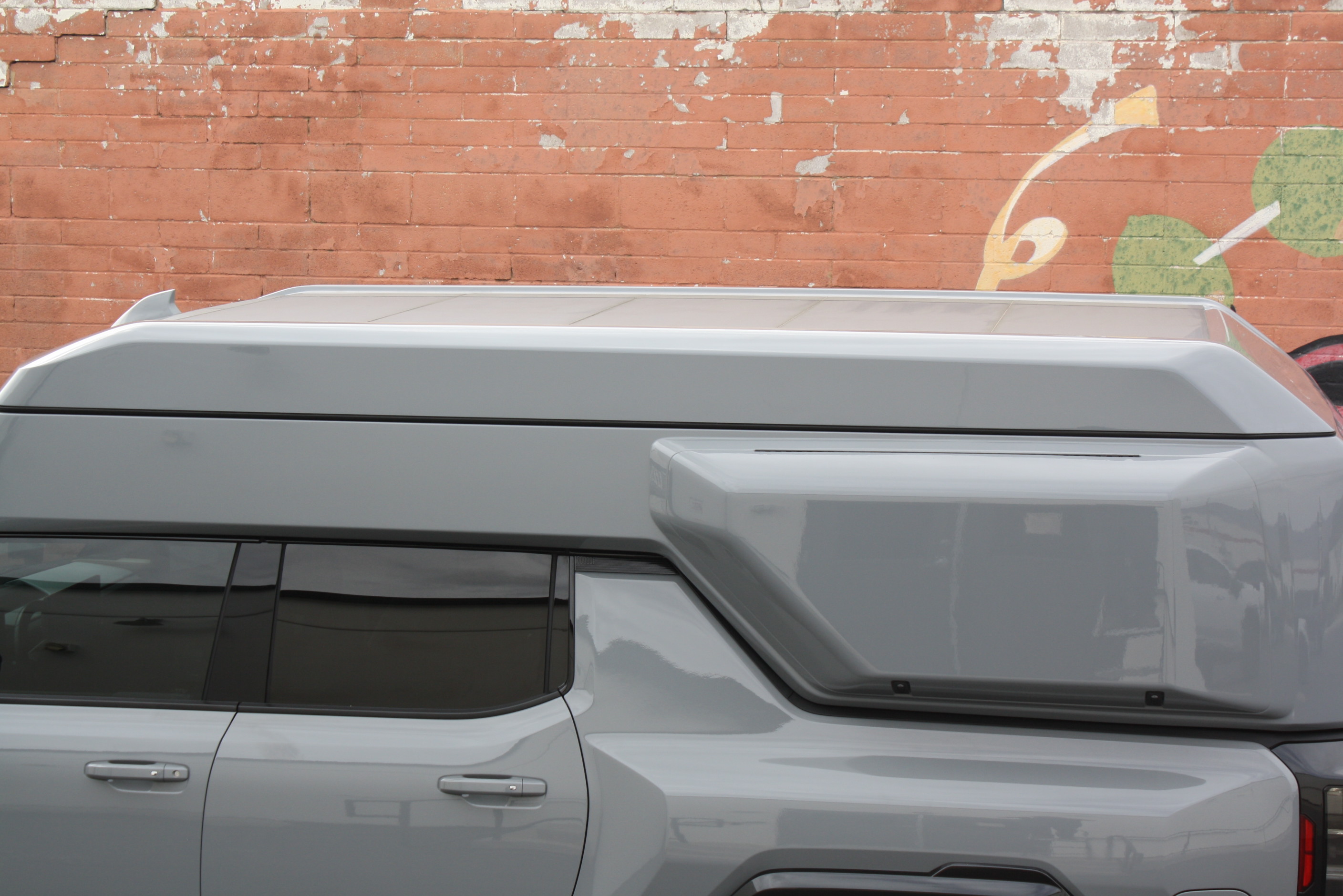 2022 Hummer EarthCruiser