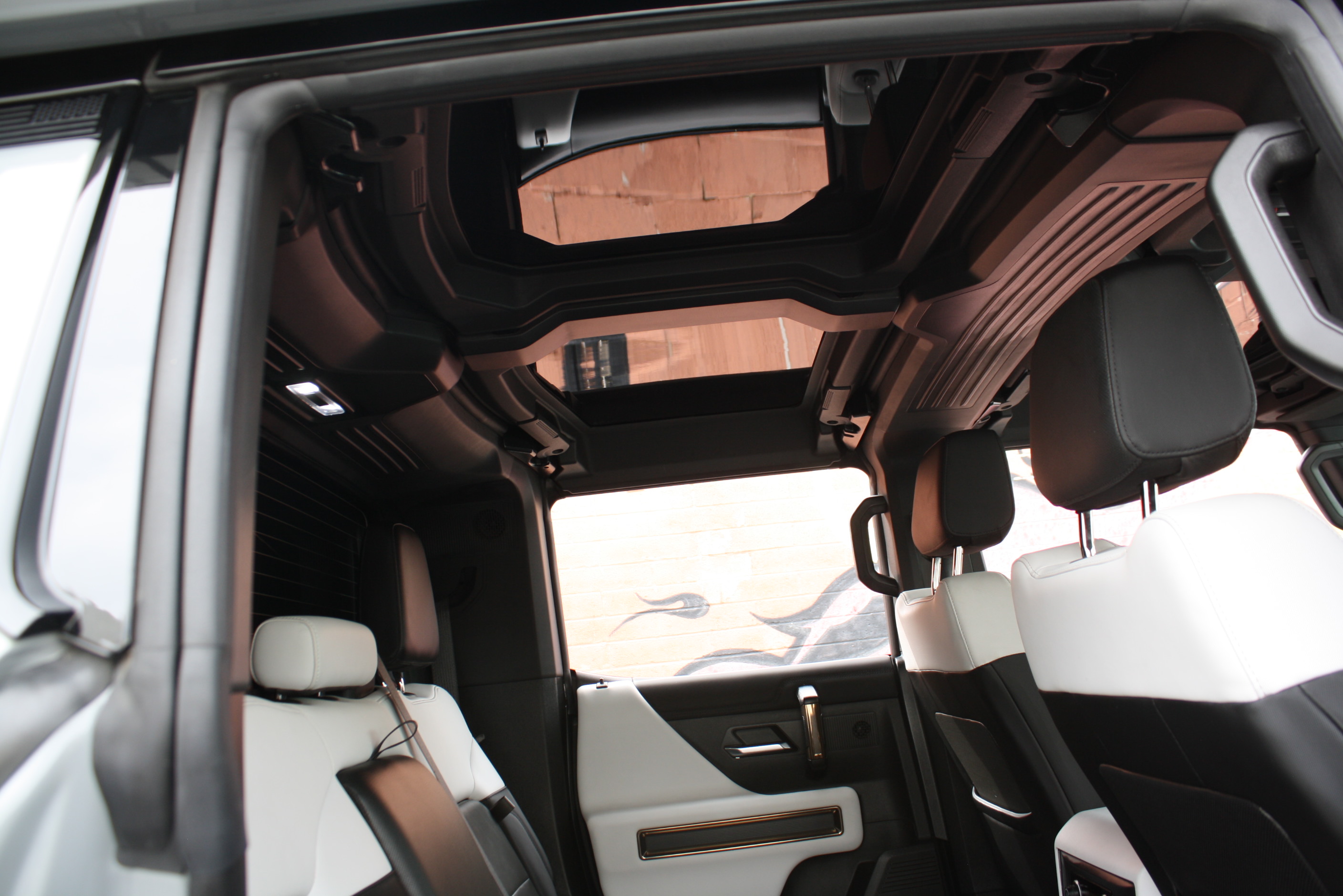 2022 Hummer EarthCruiser